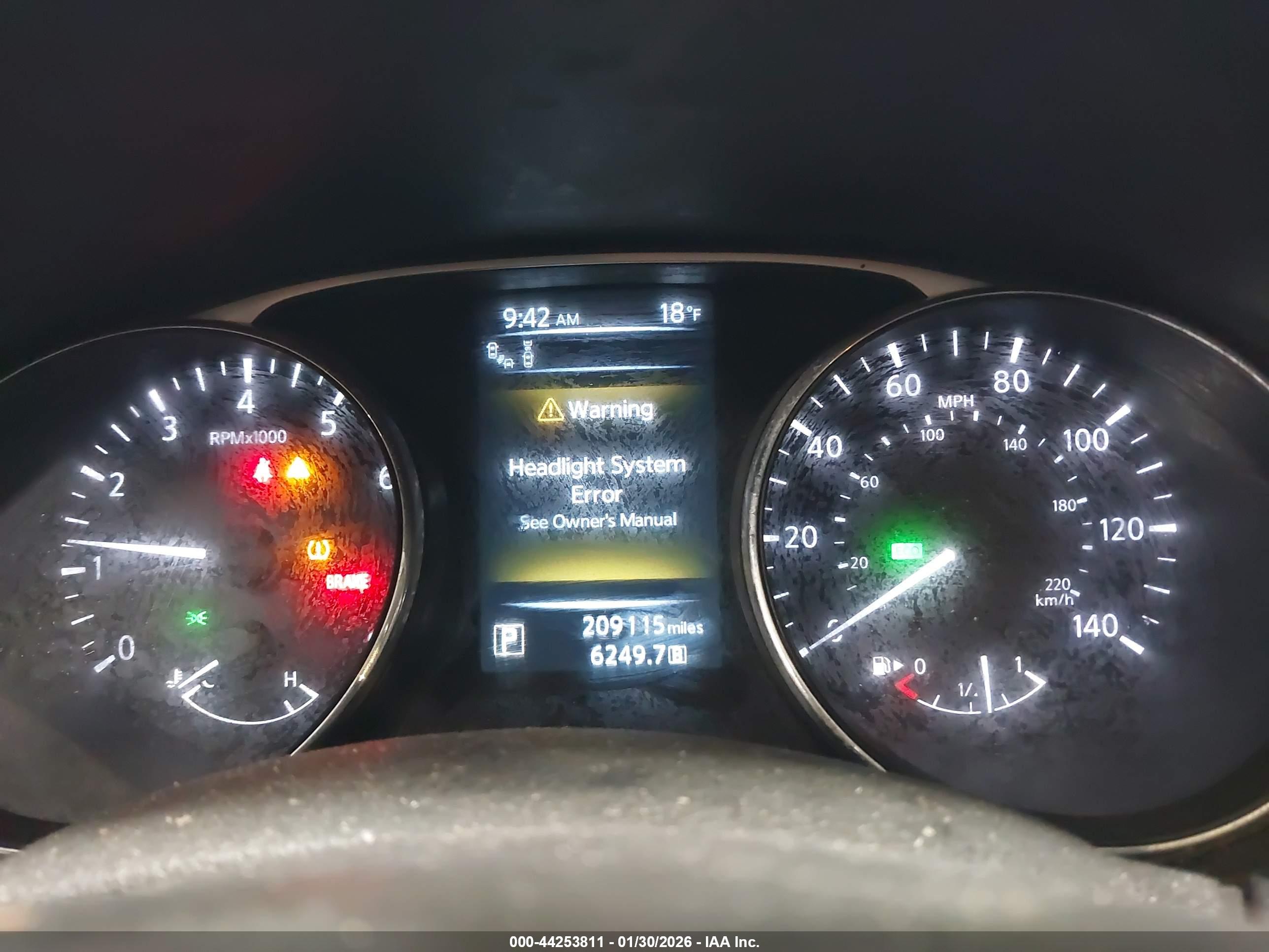NISSAN ROGUE image 7