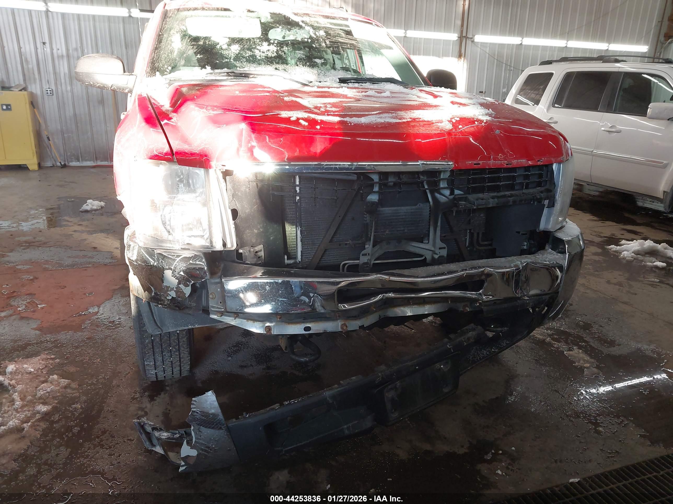 CHEVROLET SILVERADO image 6