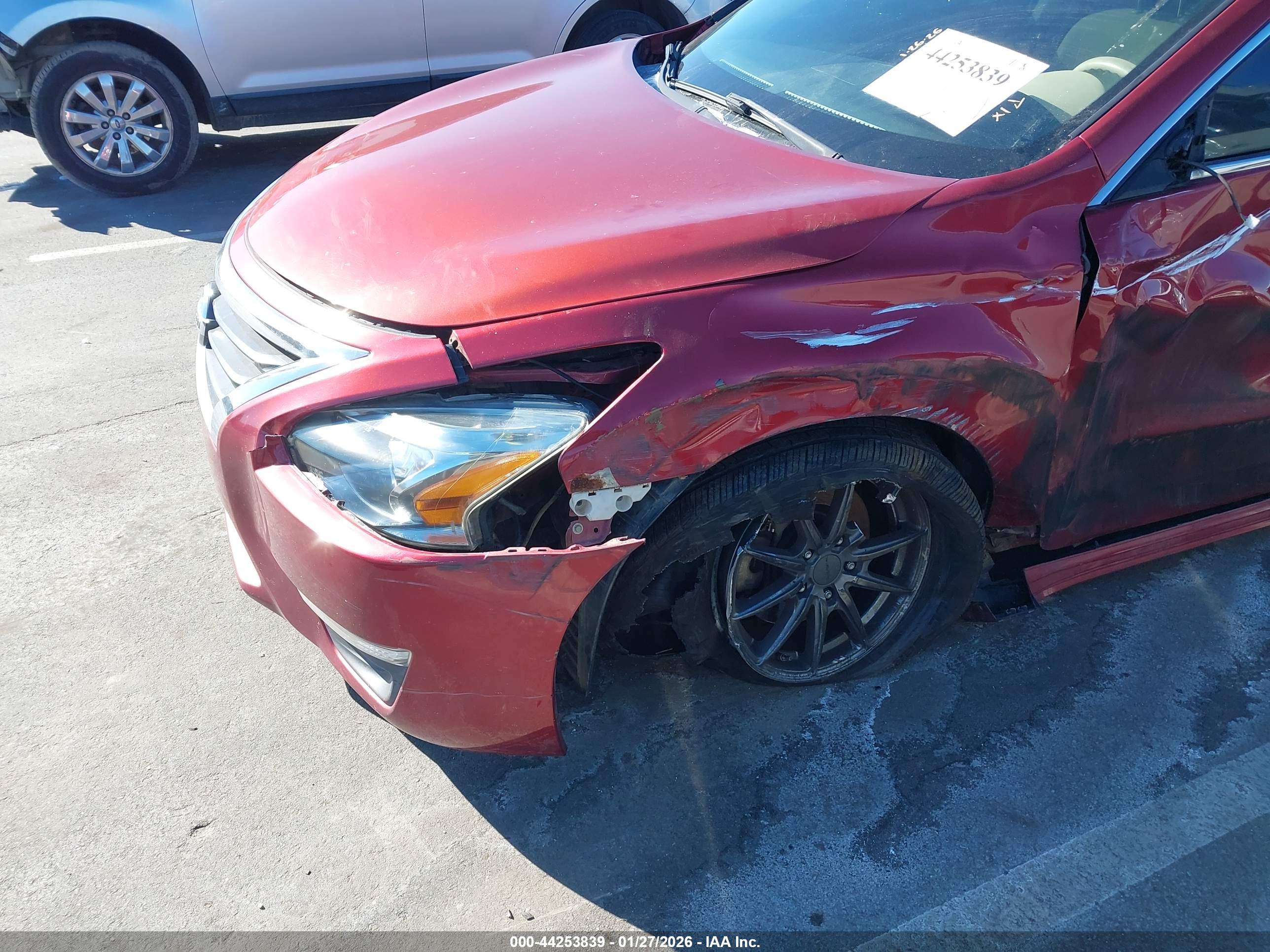 NISSAN ALTIMA image 6