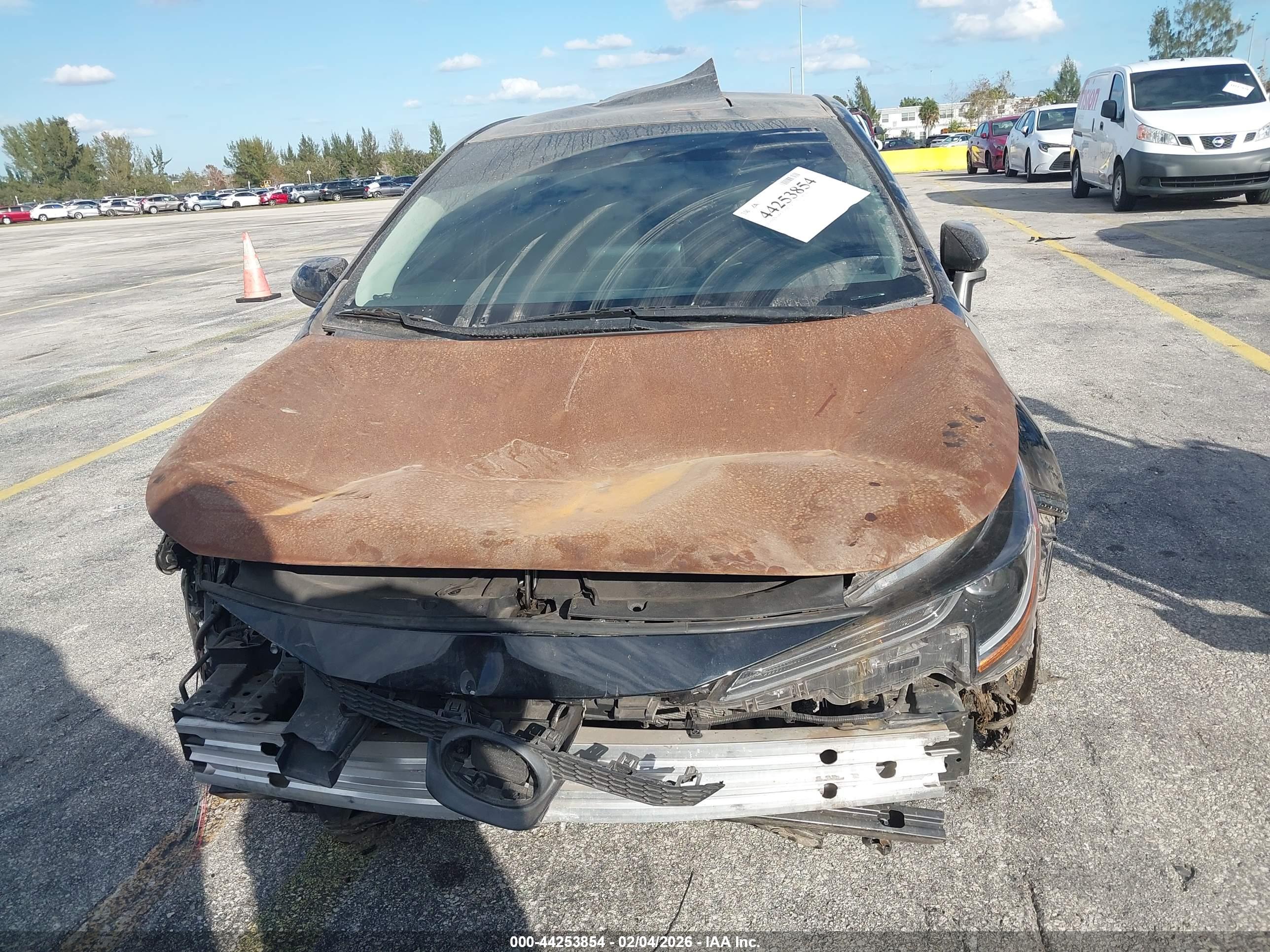 TOYOTA COROLLA image 6