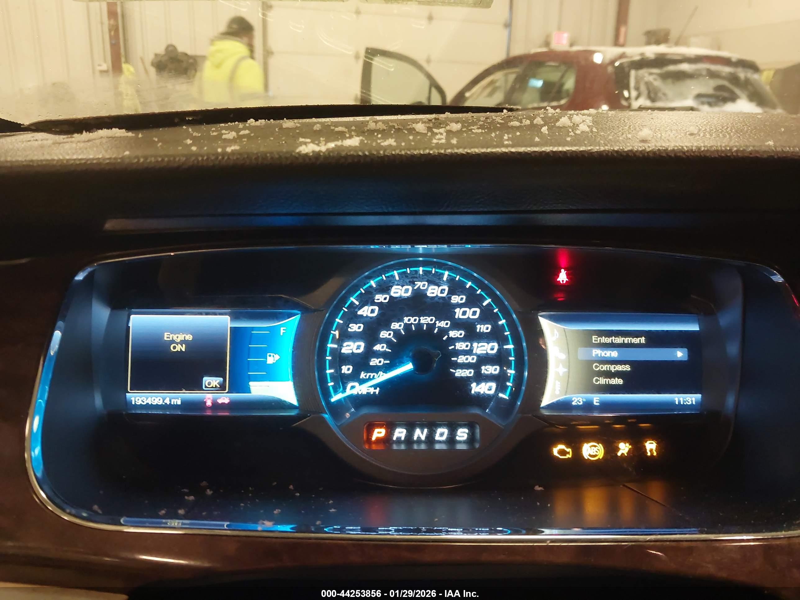 FORD TAURUS image 7