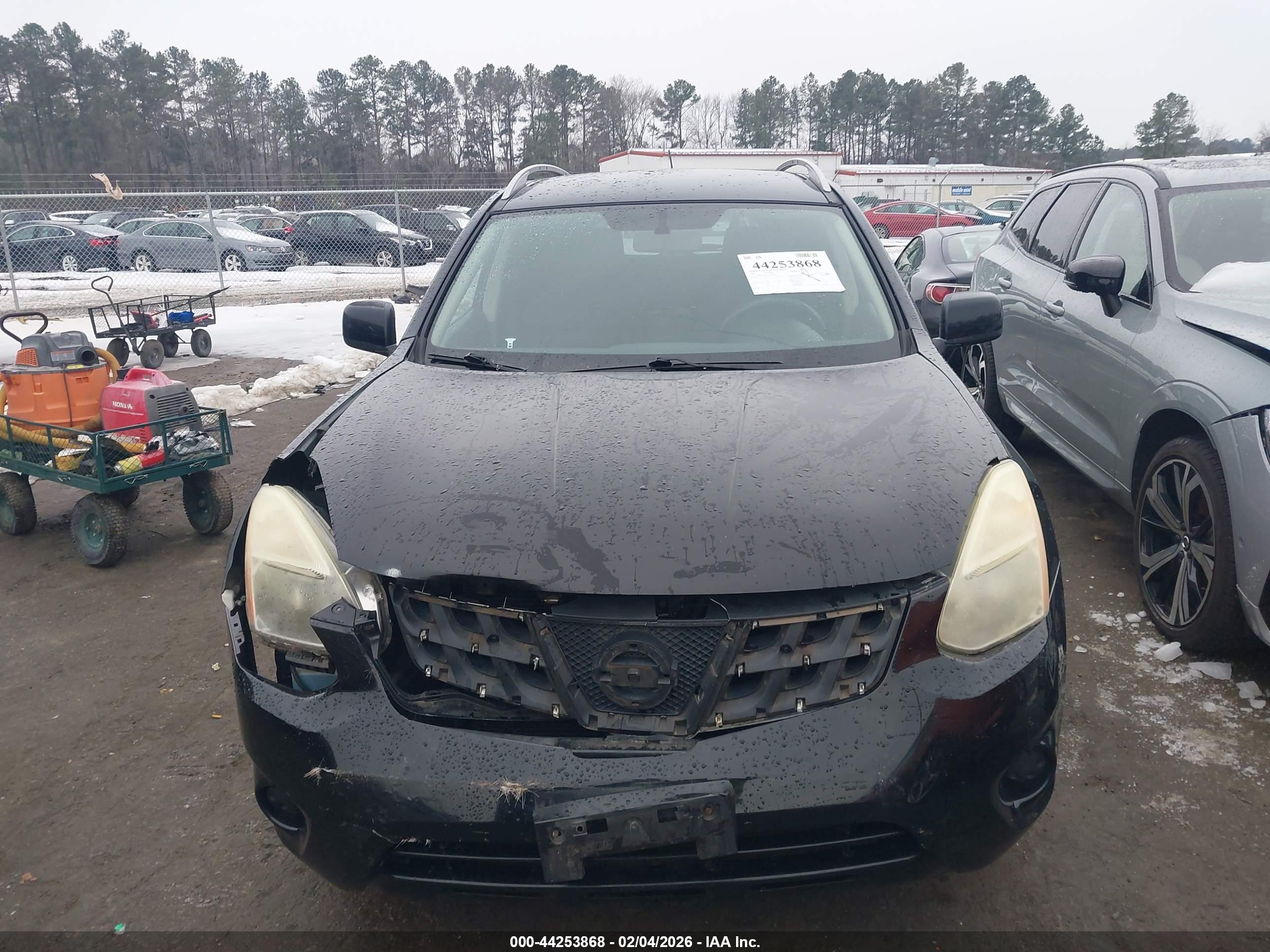 NISSAN ROGUE image 6