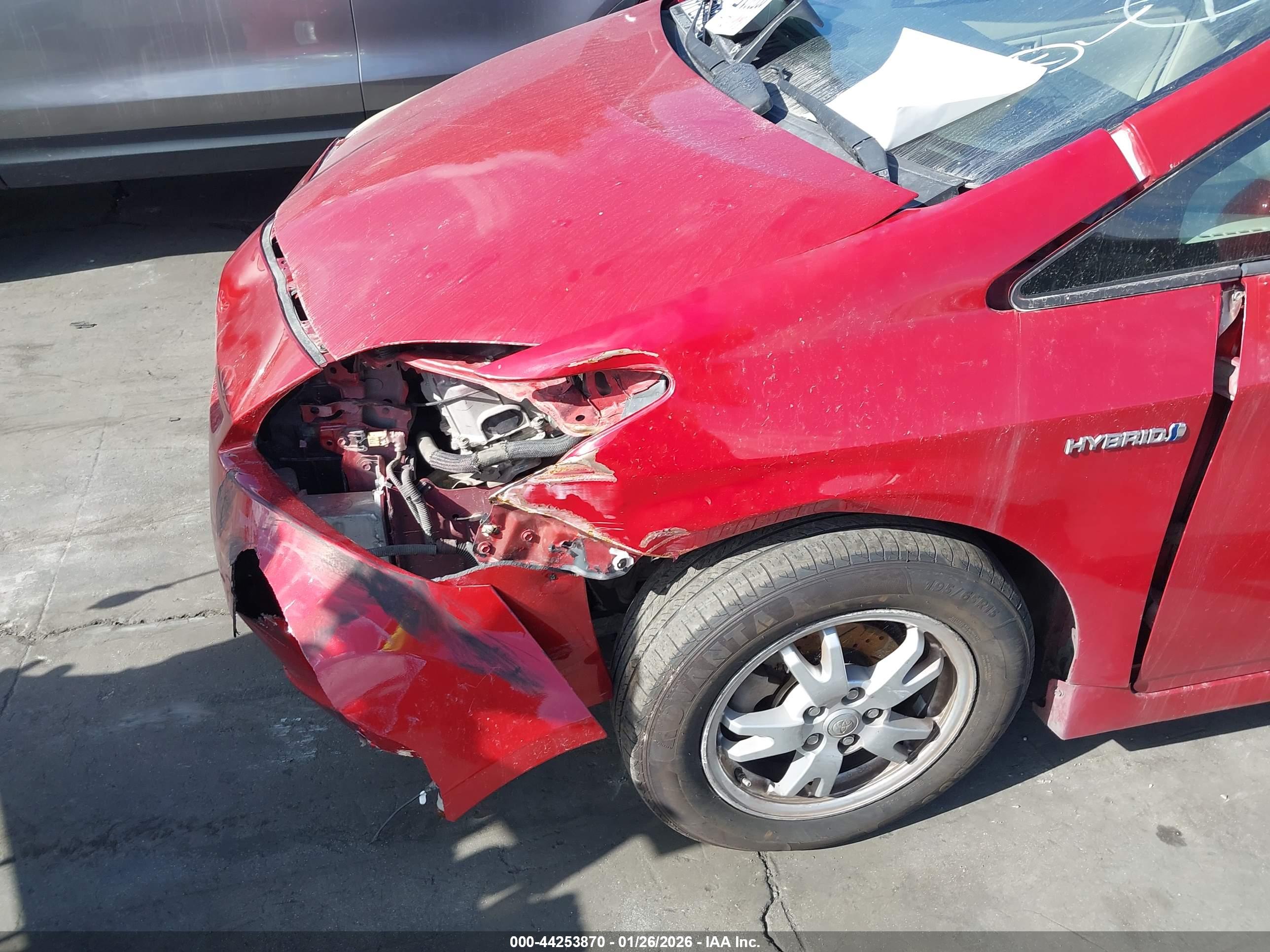 TOYOTA PRIUS image 6