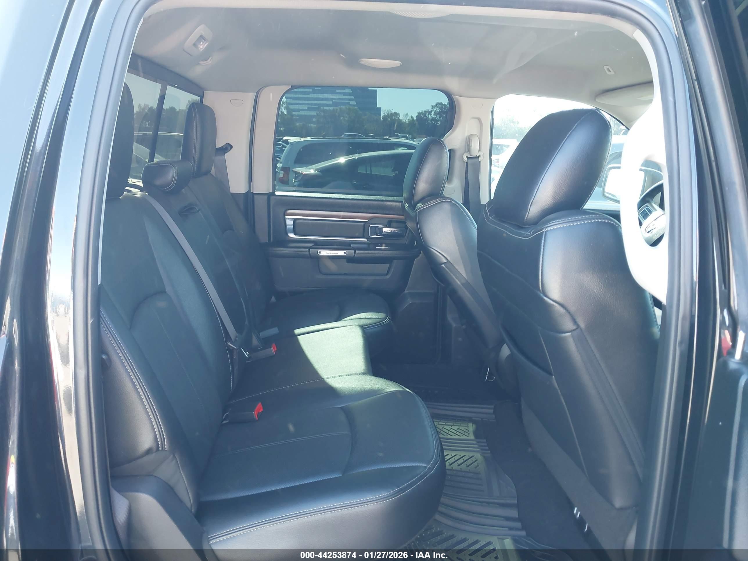 RAM 1500 image 8