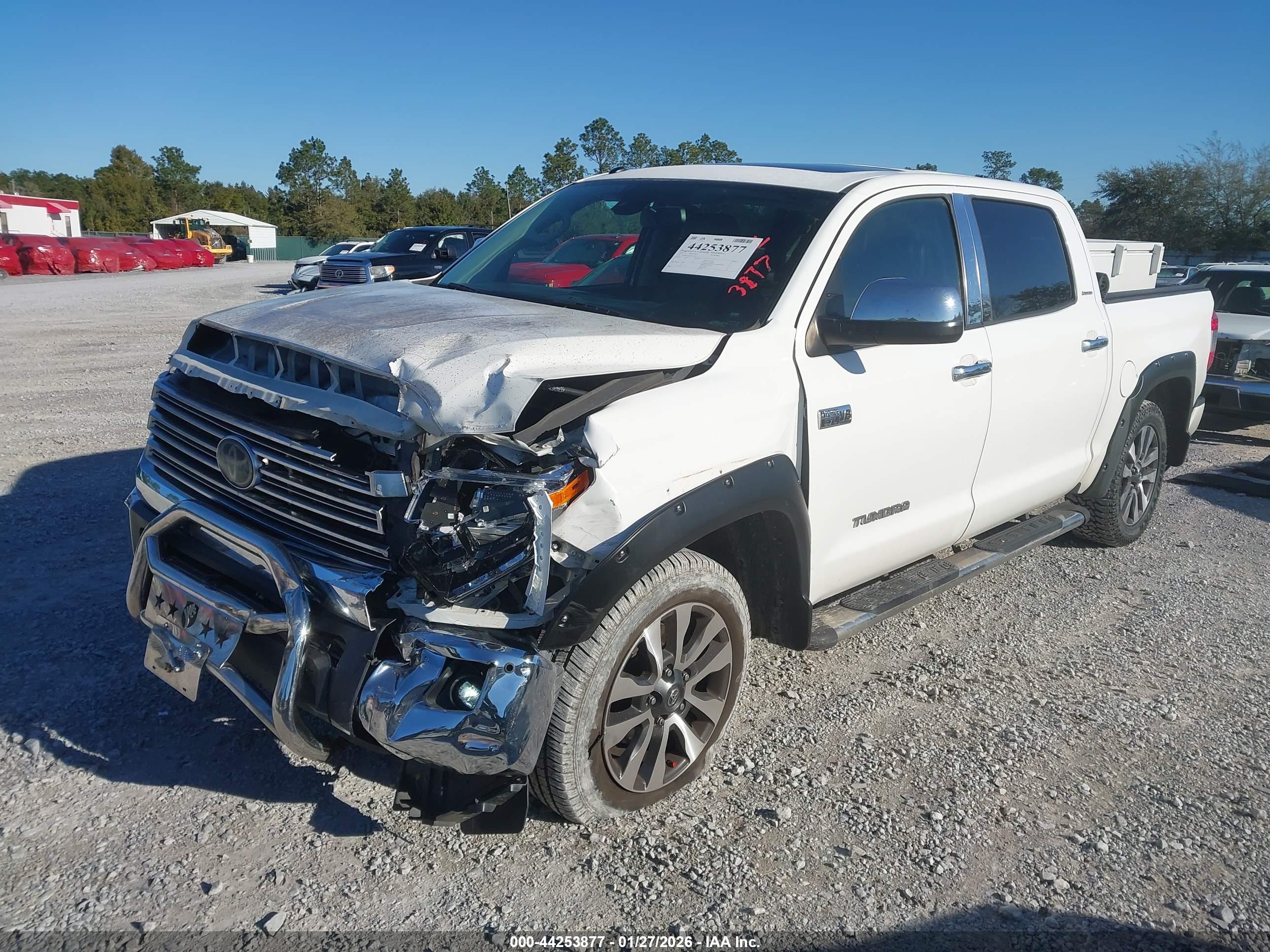TOYOTA TUNDRA image 2
