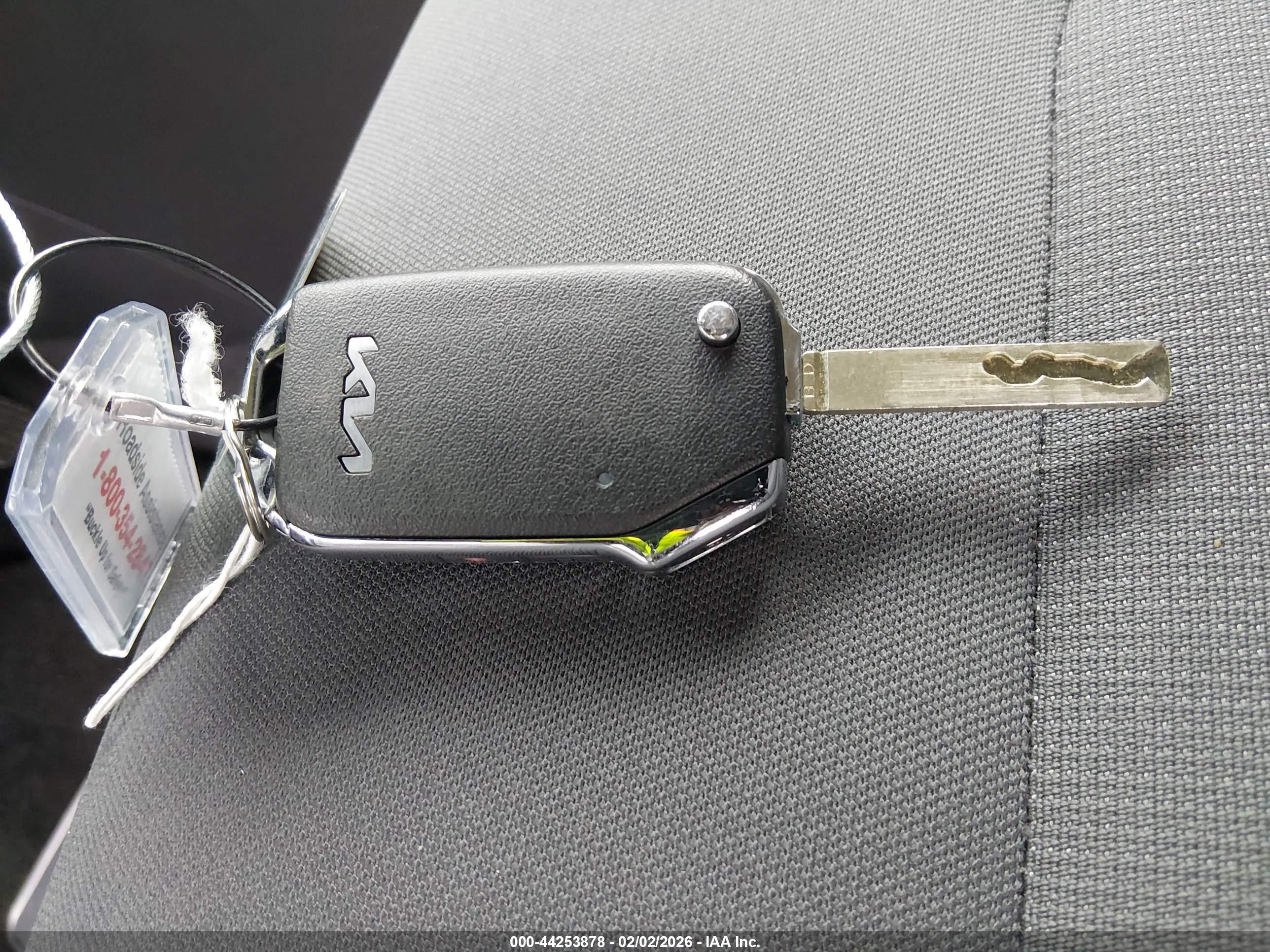 KIA NIRO image 11