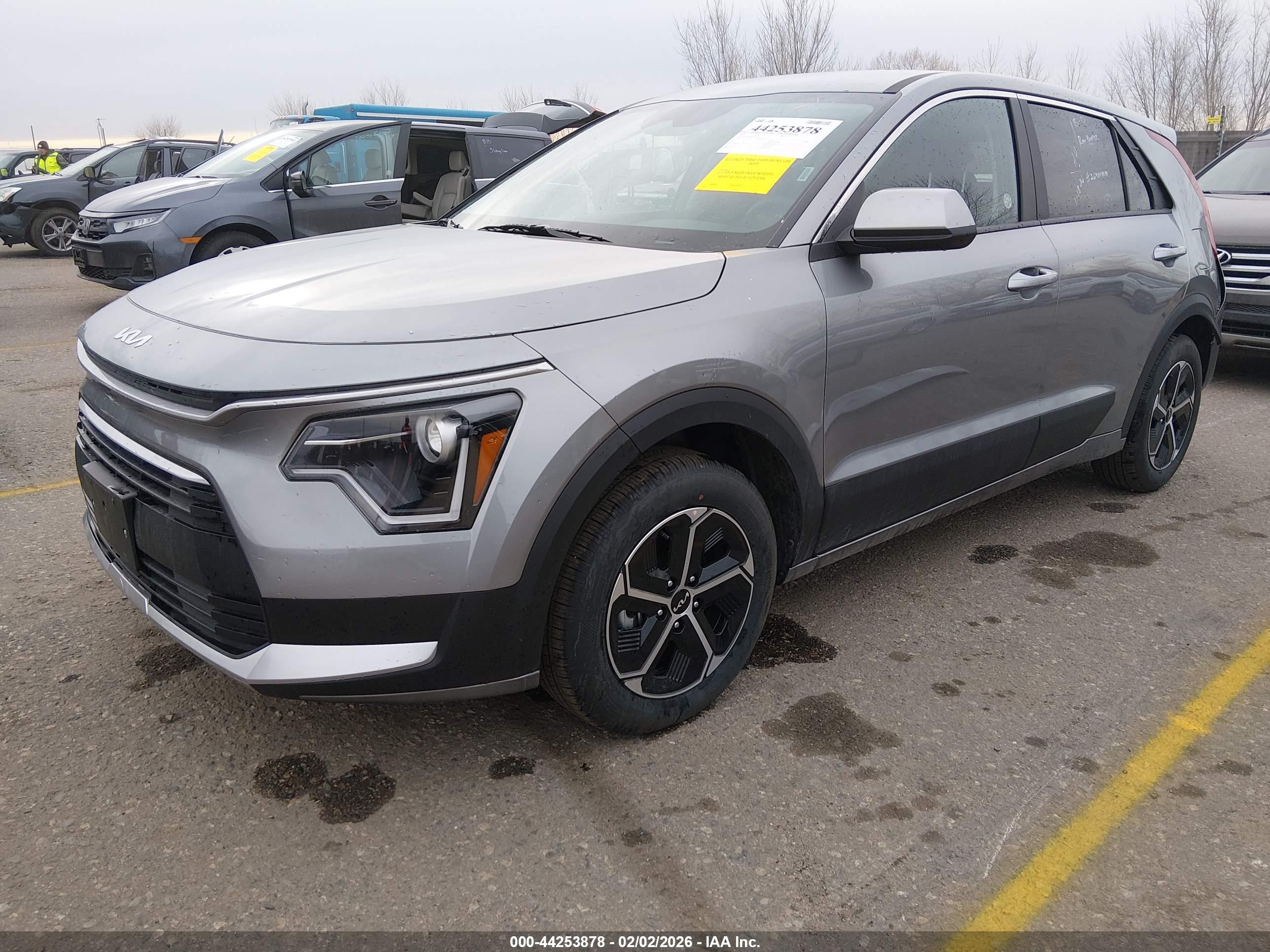 KIA NIRO image 2