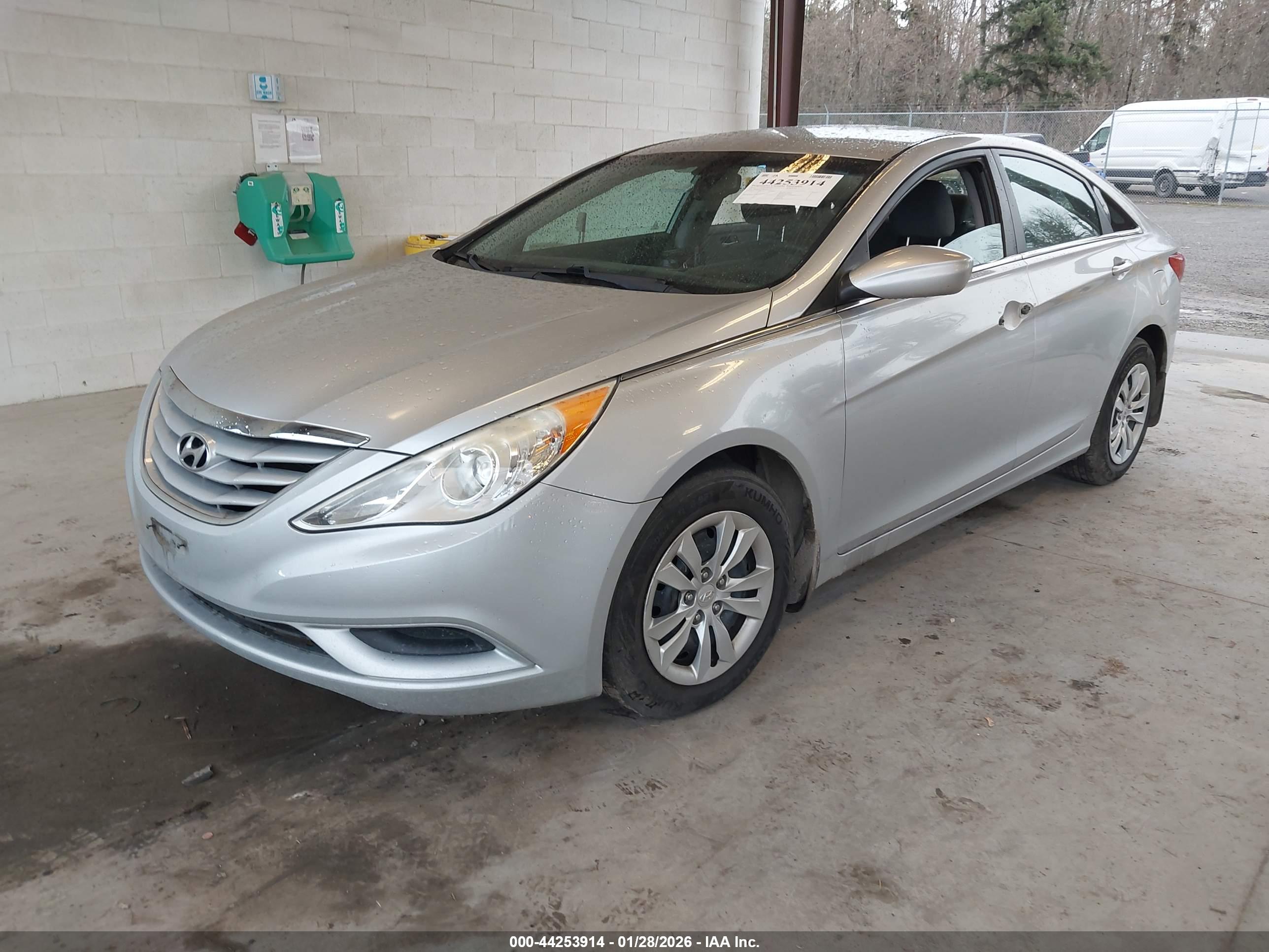 HYUNDAI SONATA image 2