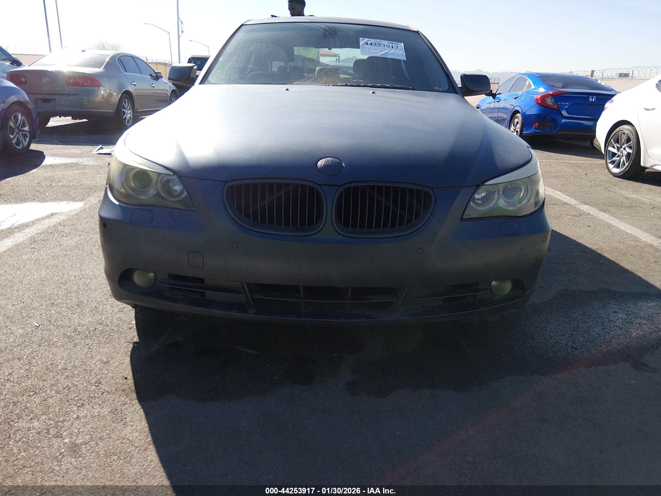 BMW 545I image 6