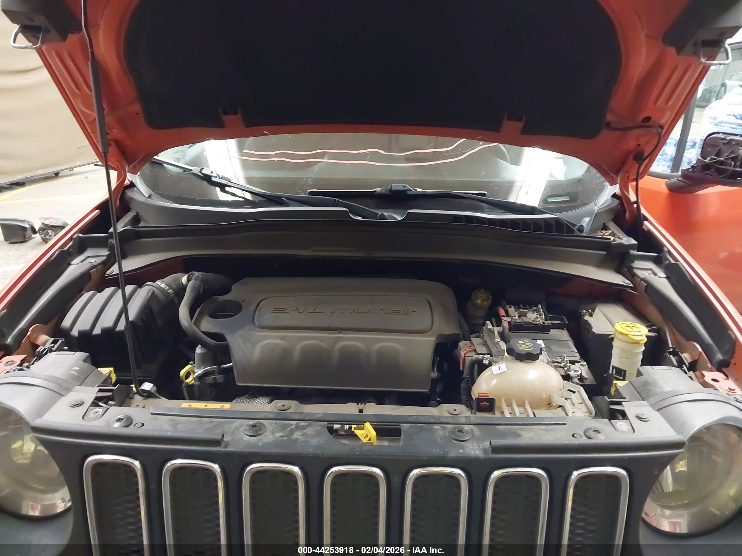 JEEP RENEGADE image 10