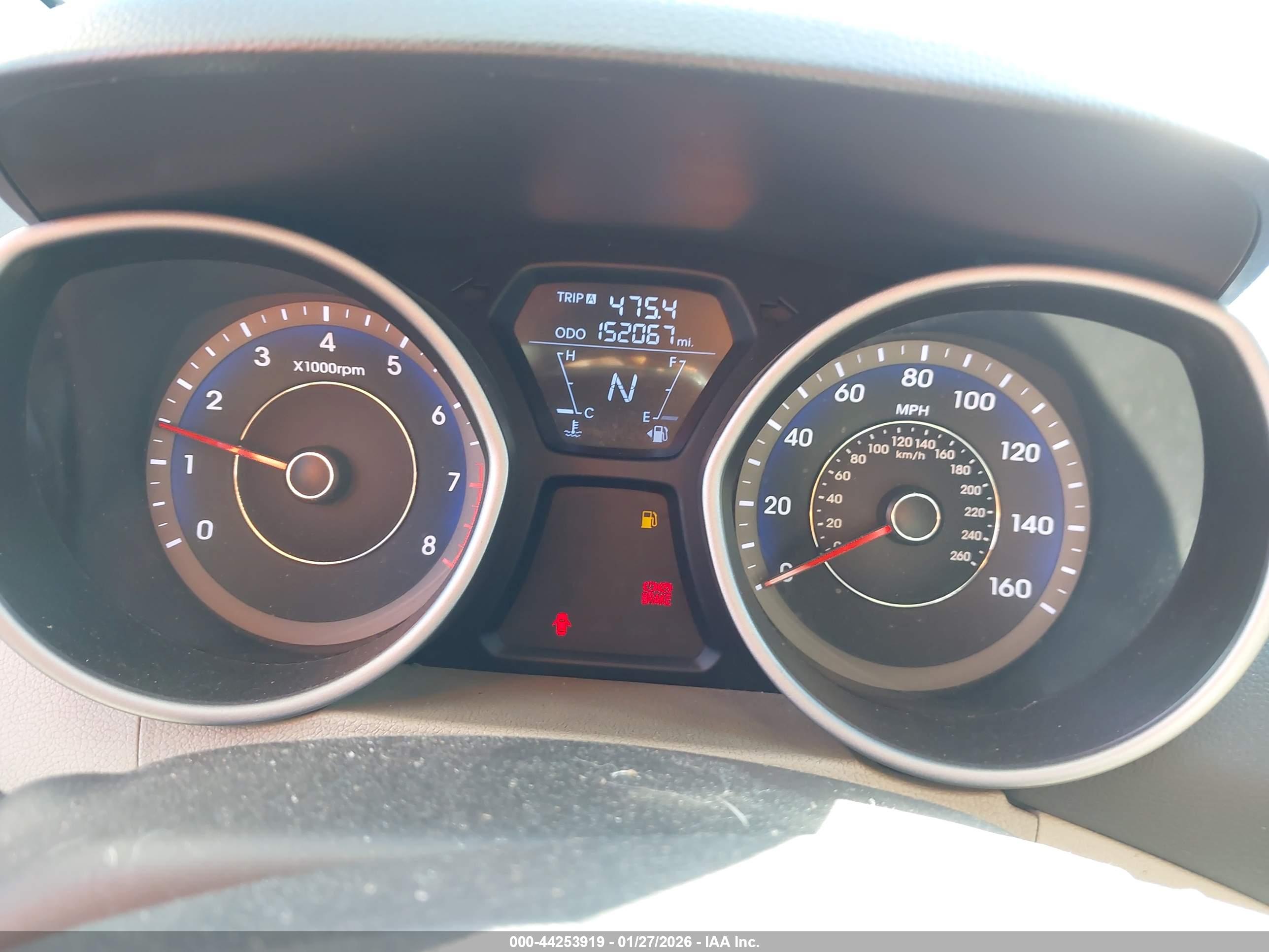 HYUNDAI ELANTRA image 7