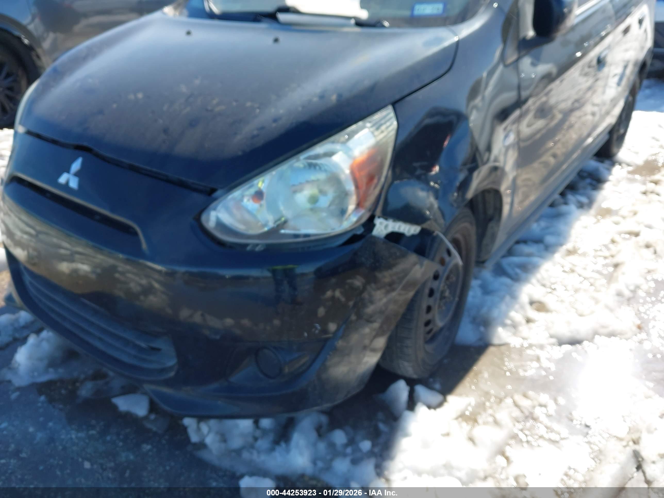 MITSUBISHI MIRAGE image 6