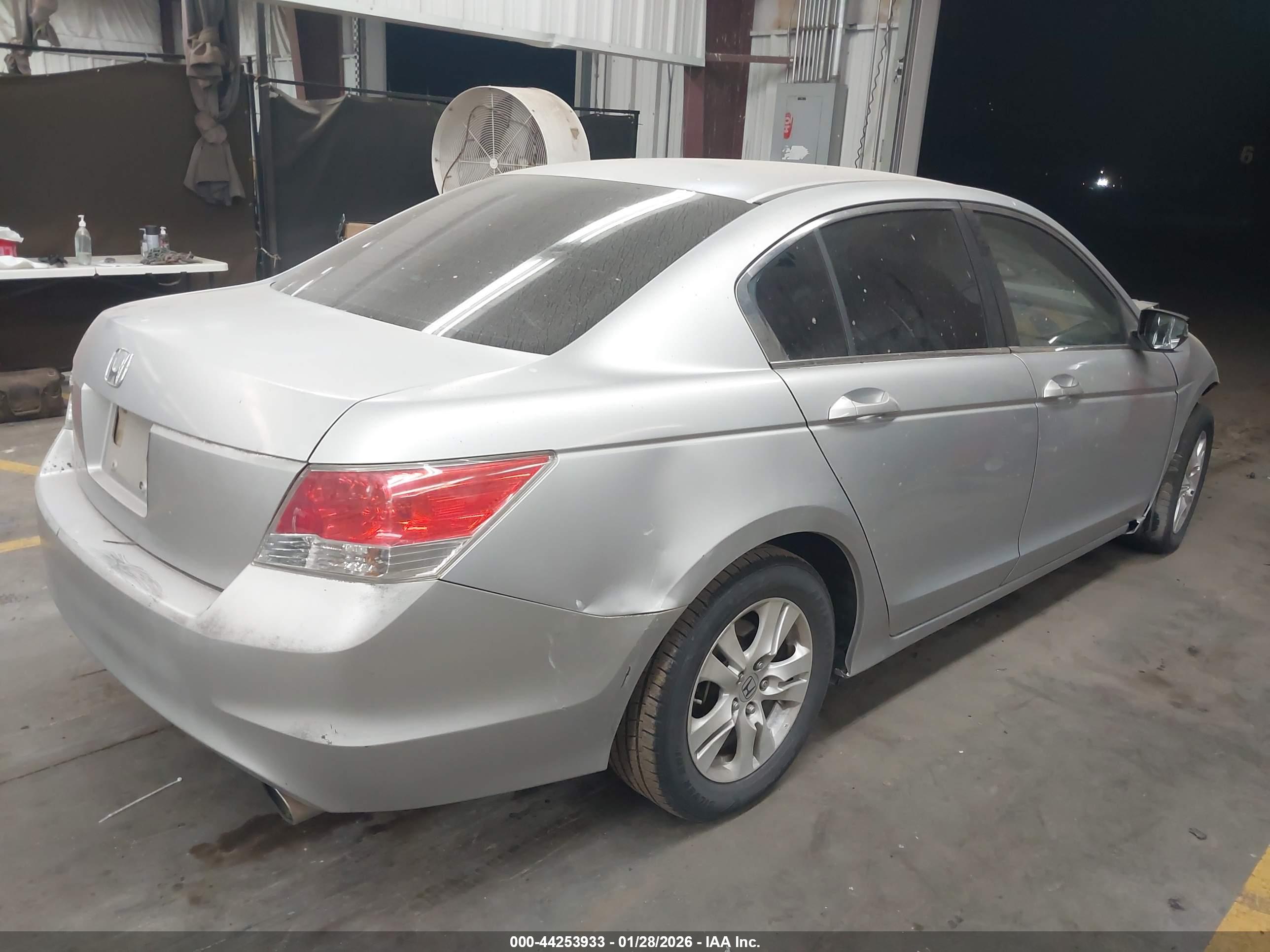 HONDA ACCORD image 4