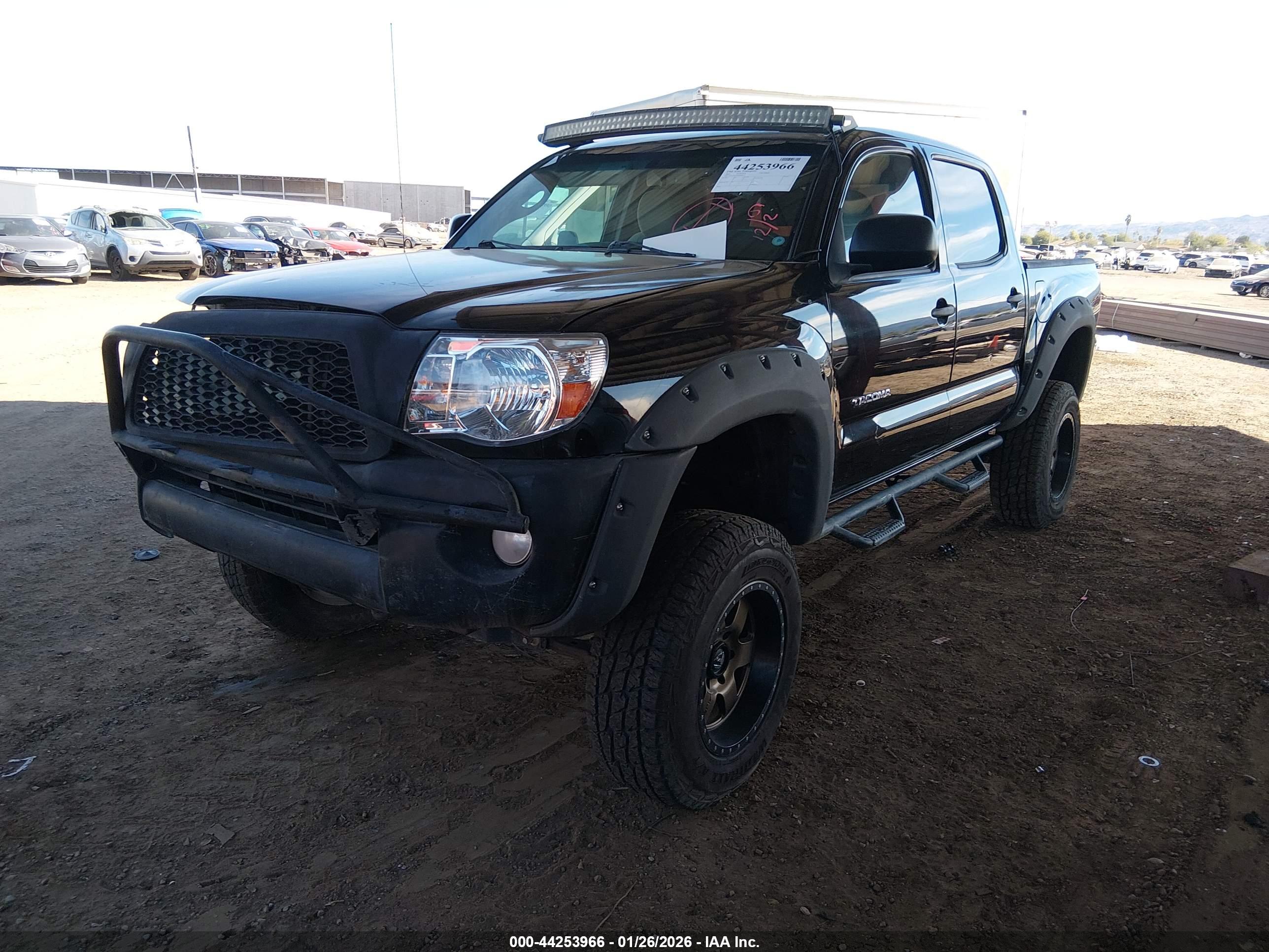 TOYOTA TACOMA image 2