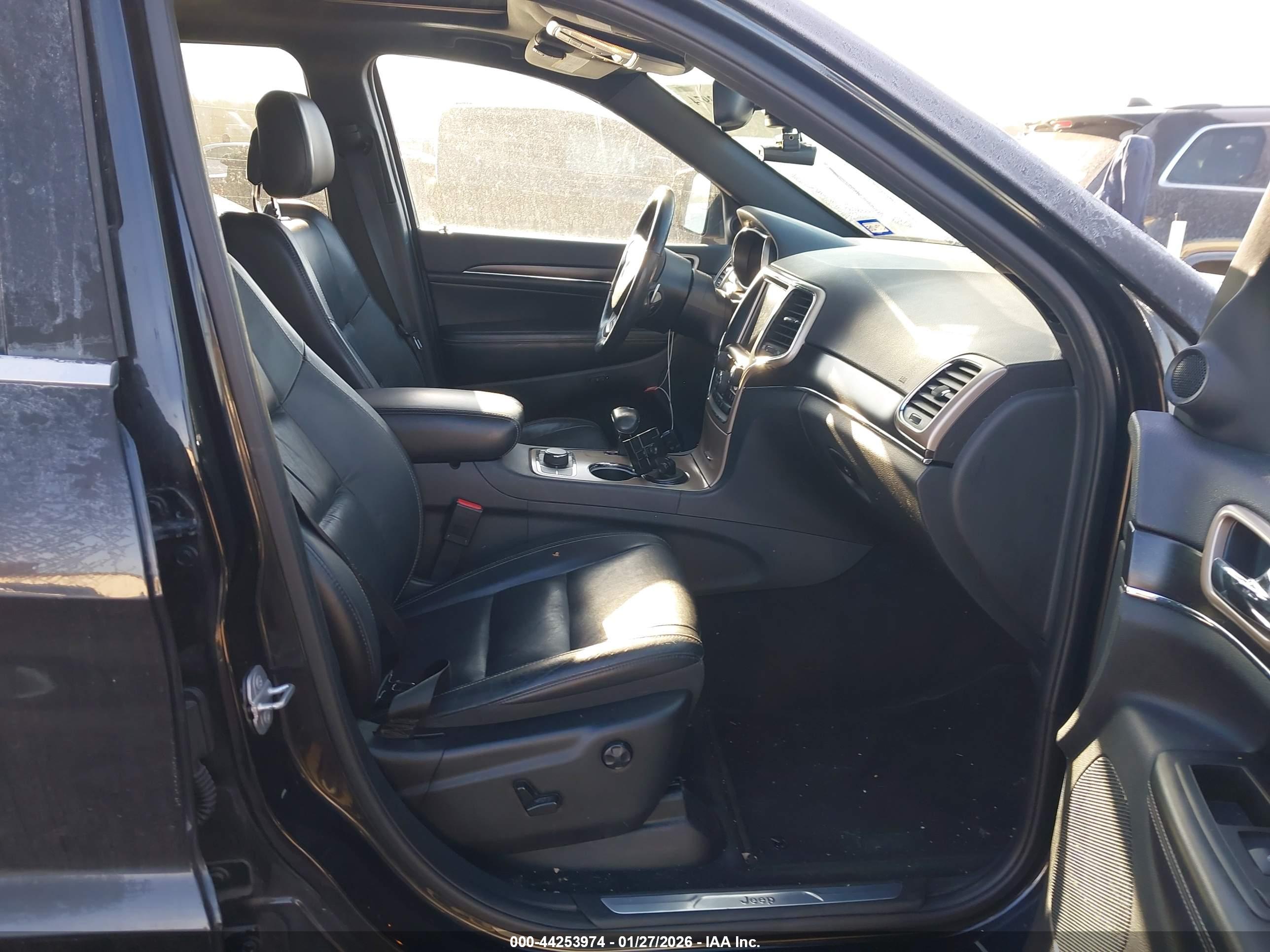 JEEP GRAND image 5