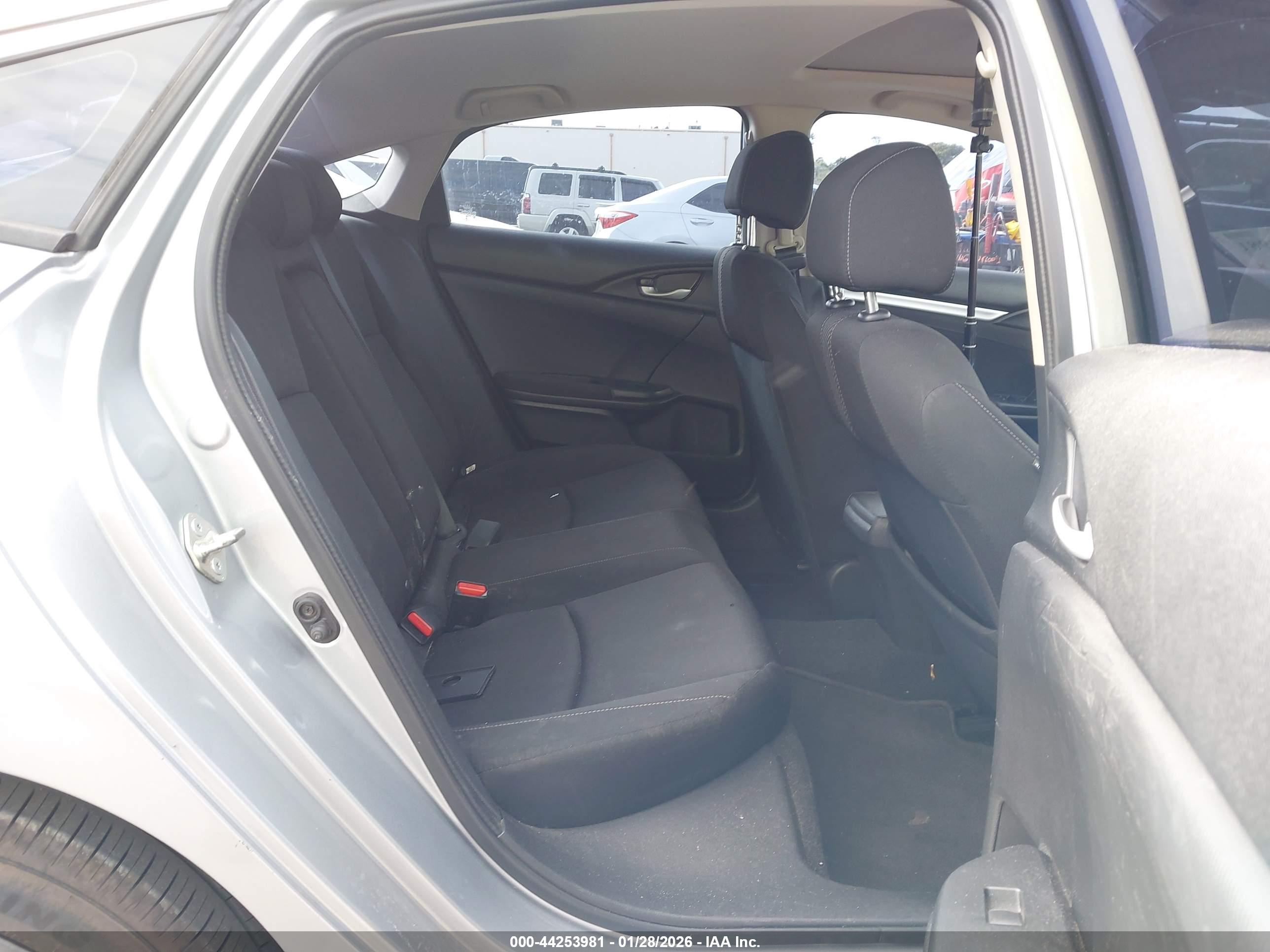 HONDA CIVIC image 8