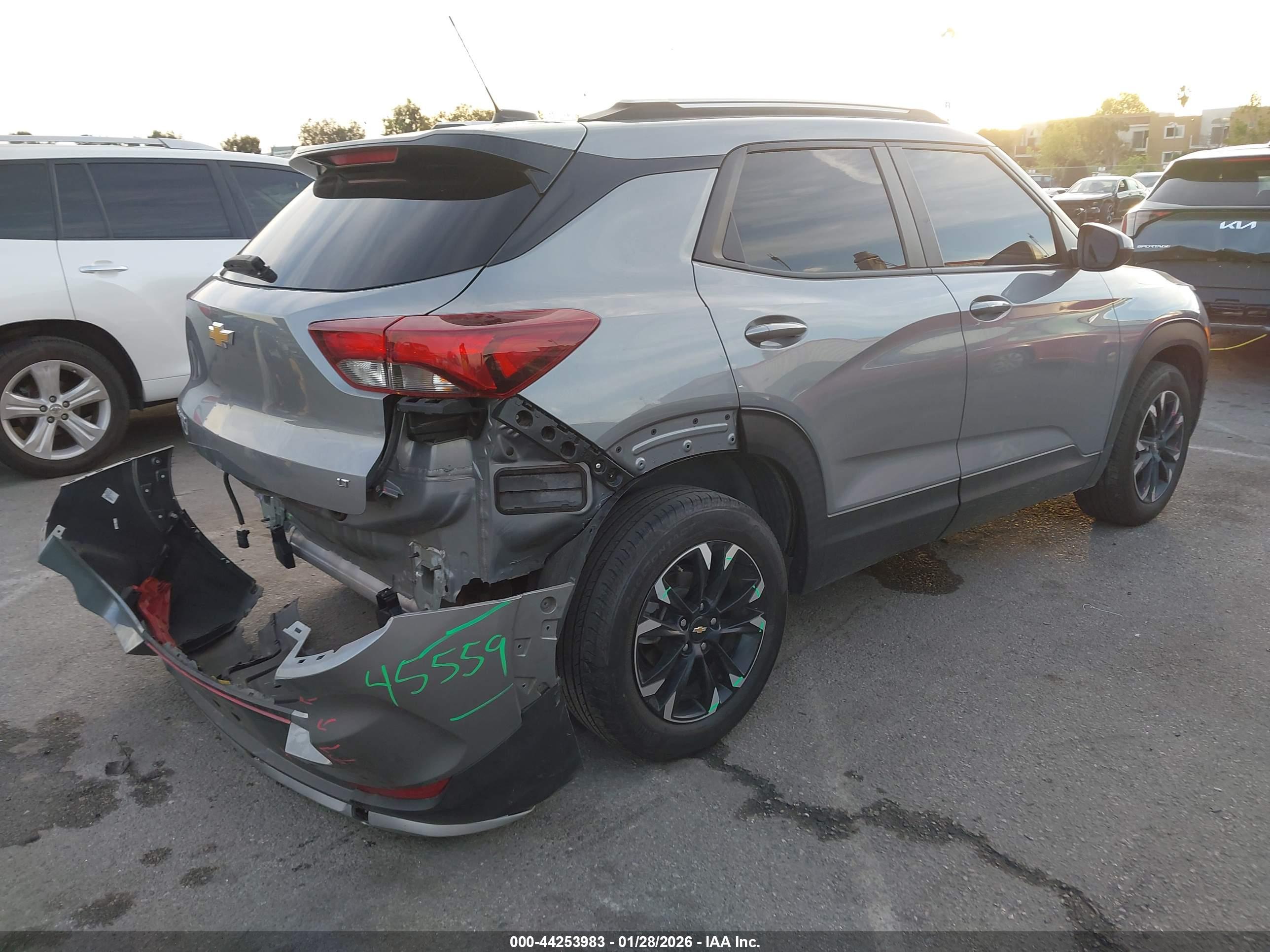 CHEVROLET TRAILBLAZER image 4