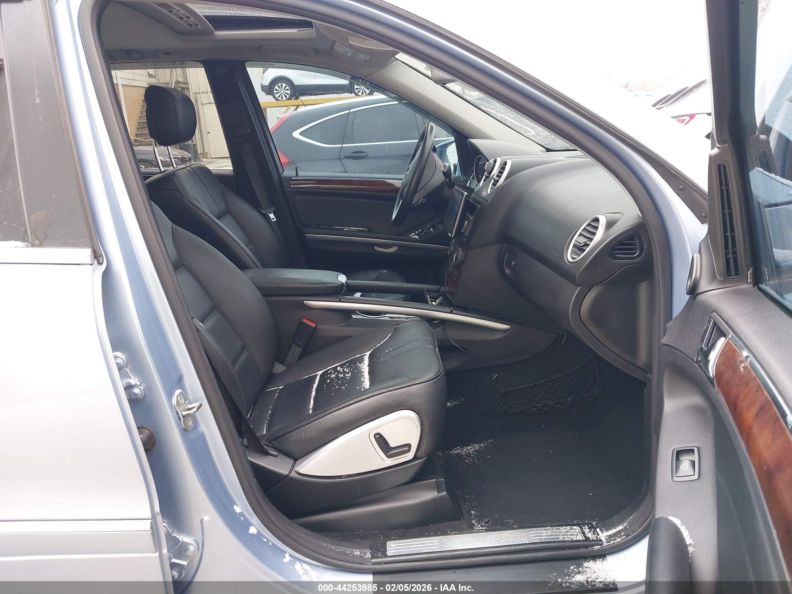 MERCEDES-BENZ ML image 5