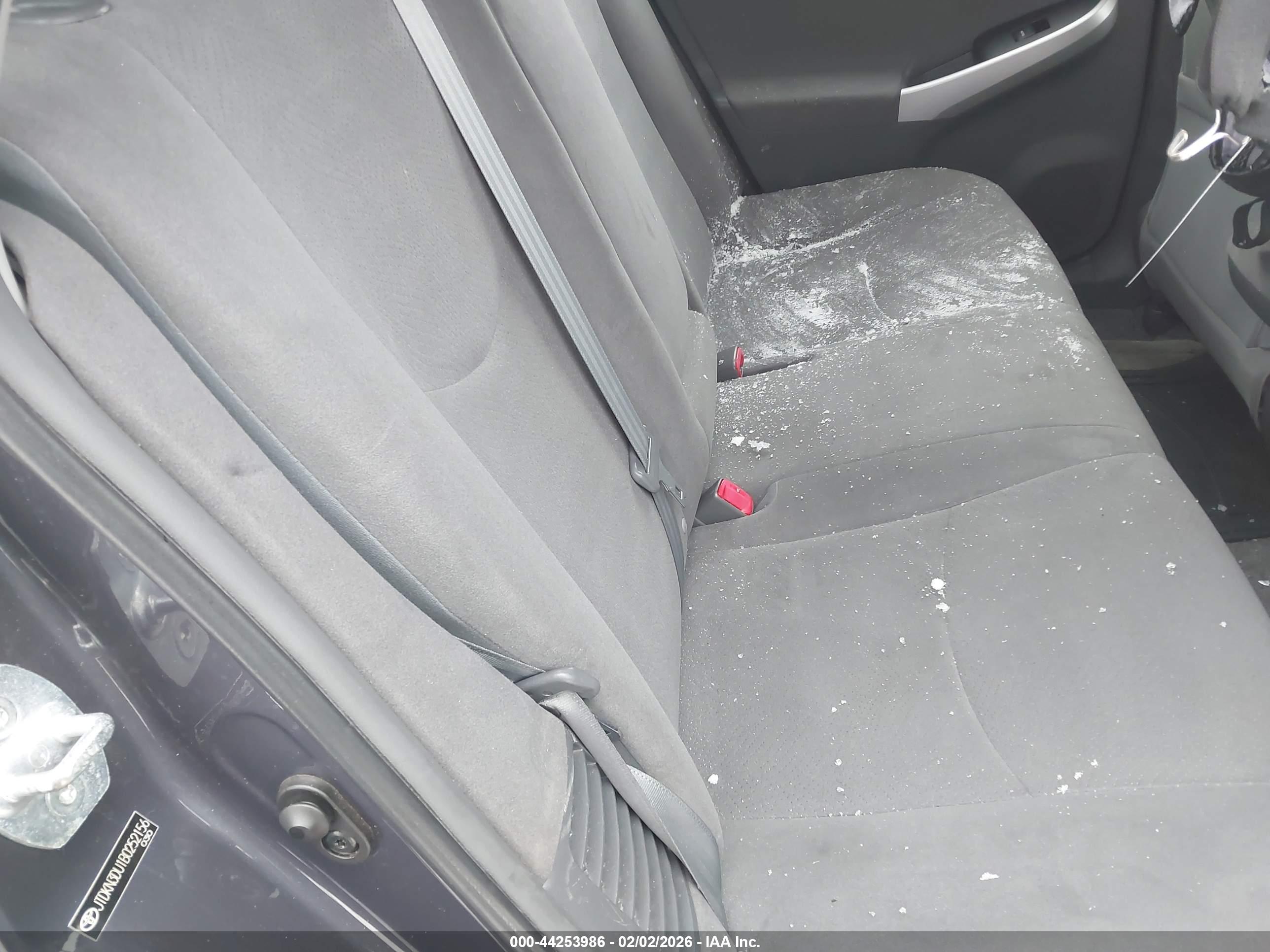 TOYOTA PRIUS image 8