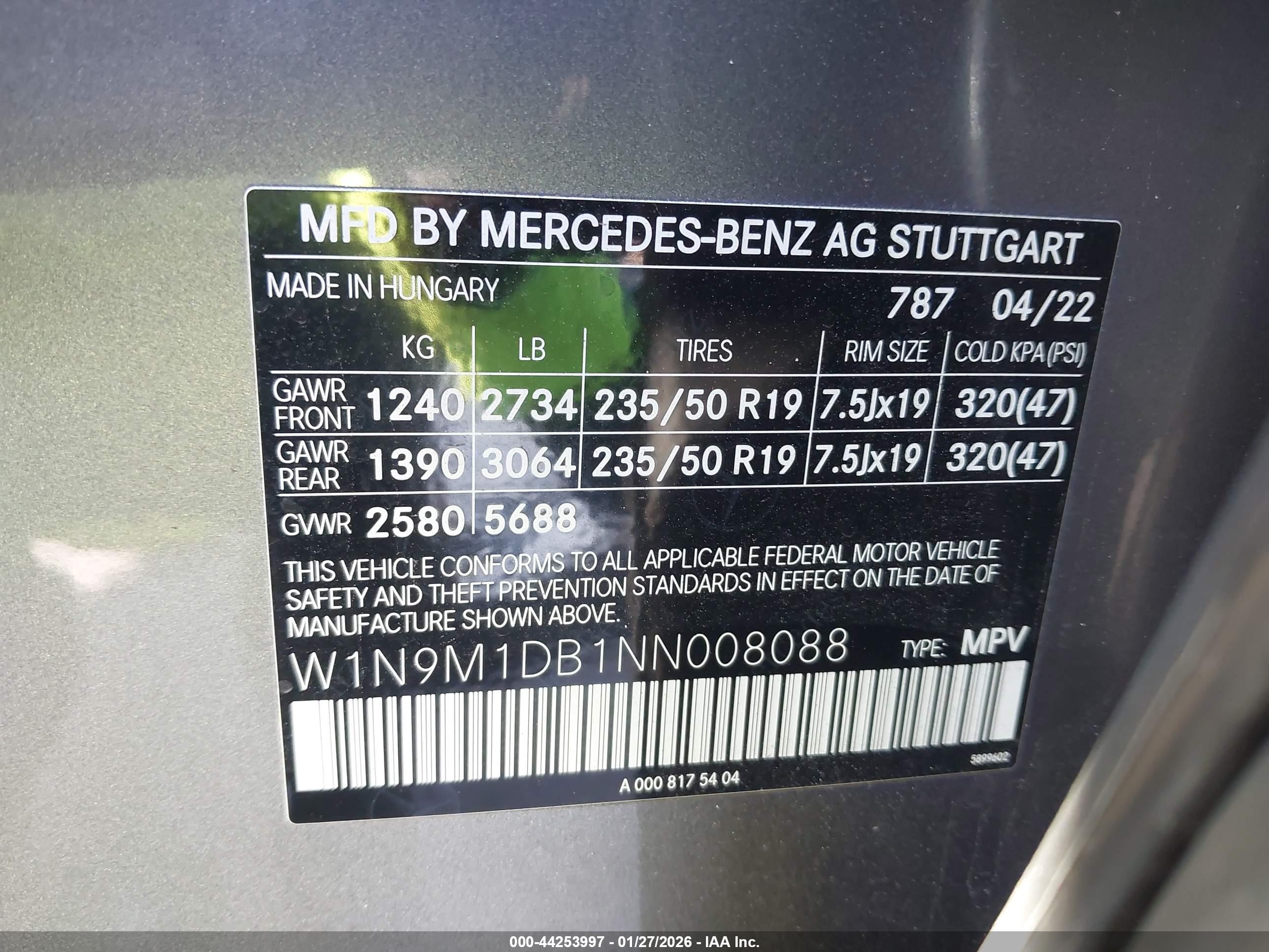 MERCEDES-BENZ EQB image 9