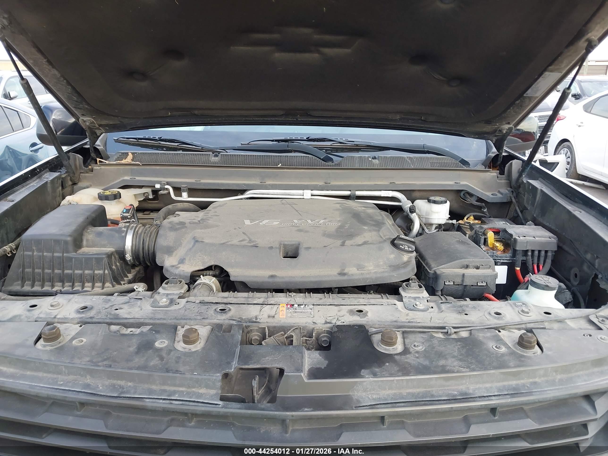 CHEVROLET COLORADO image 10