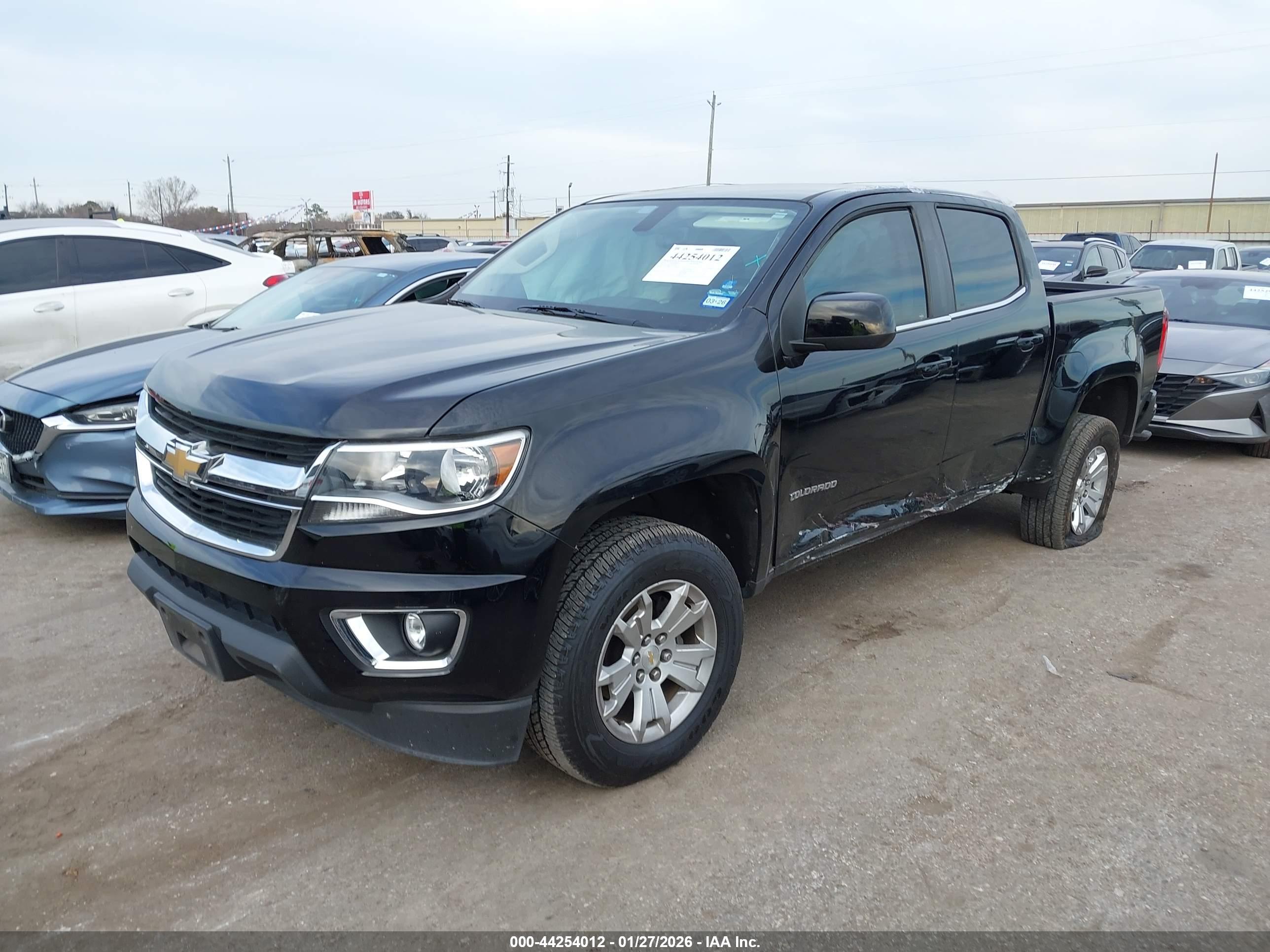 CHEVROLET COLORADO image 2
