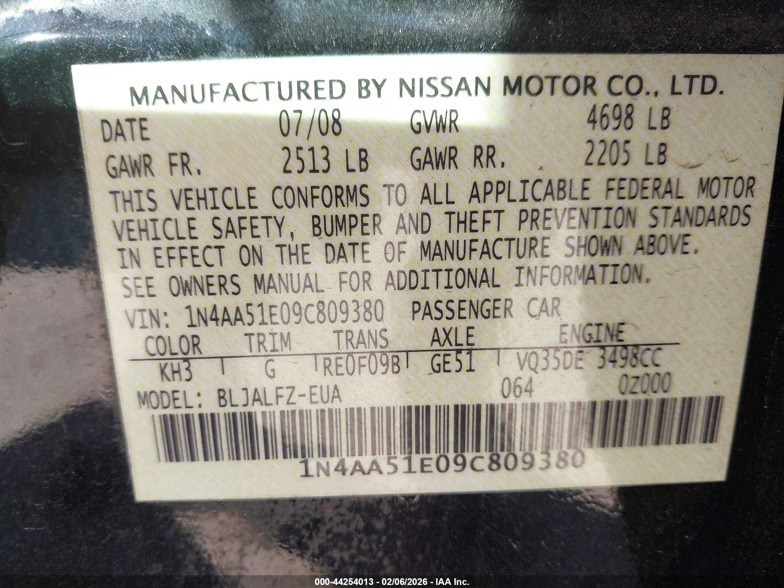 NISSAN MAXIMA image 9