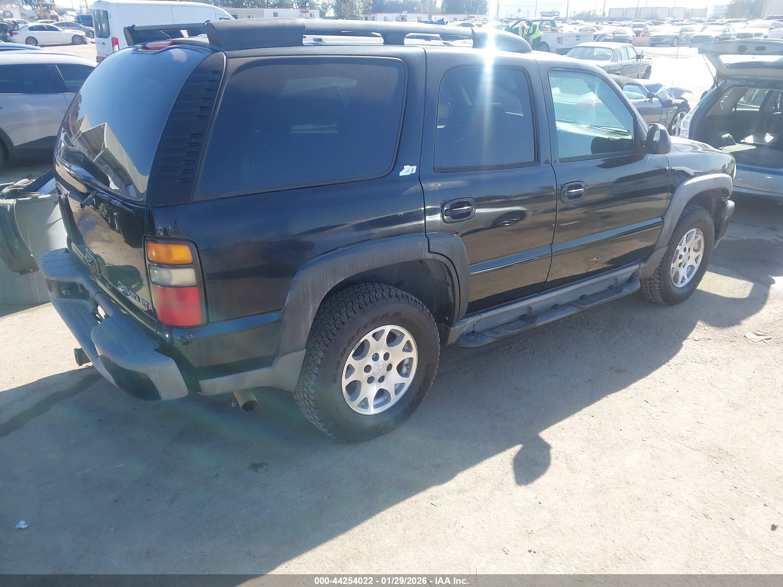 CHEVROLET TAHOE image 4