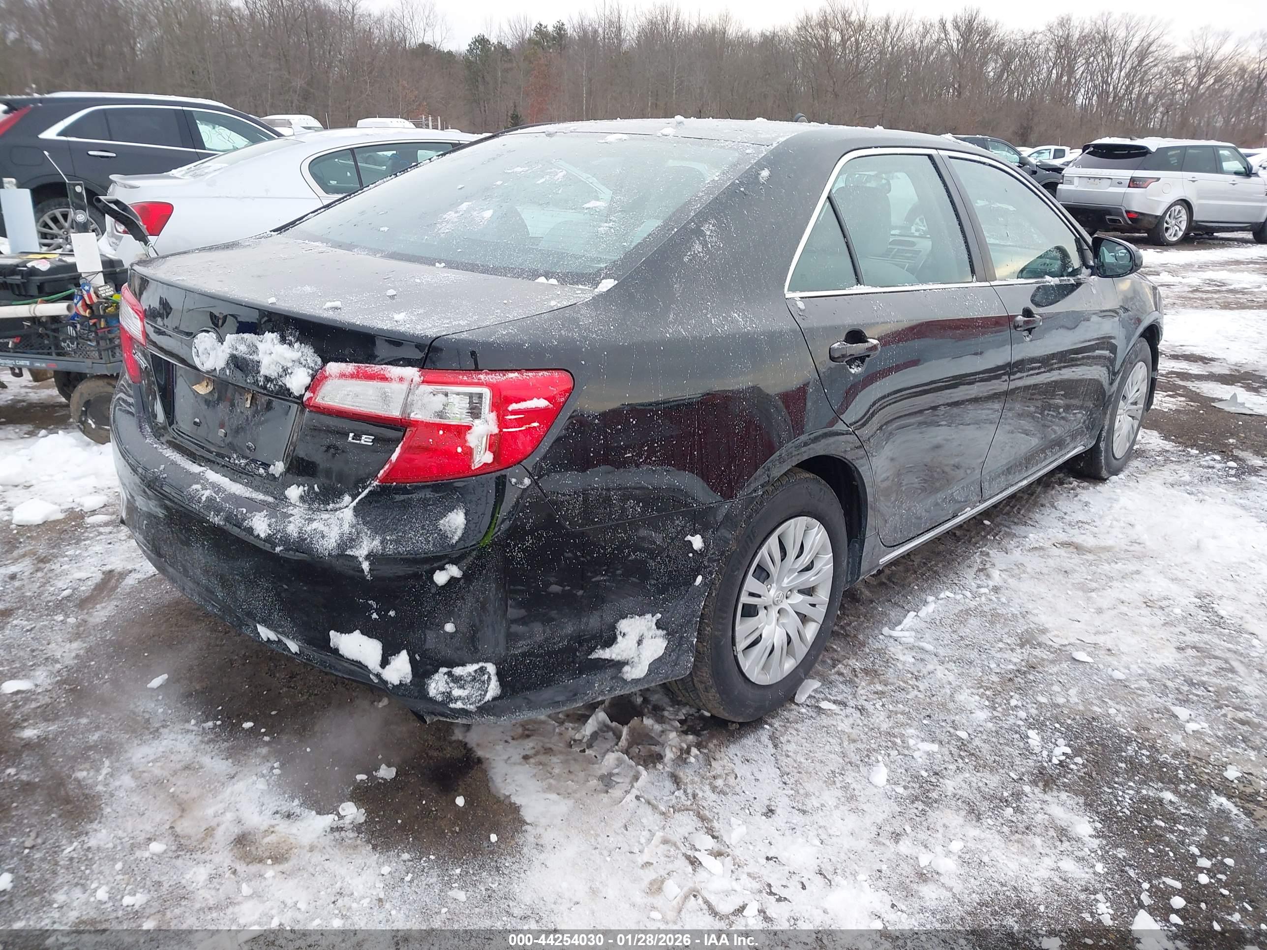 TOYOTA CAMRY image 4
