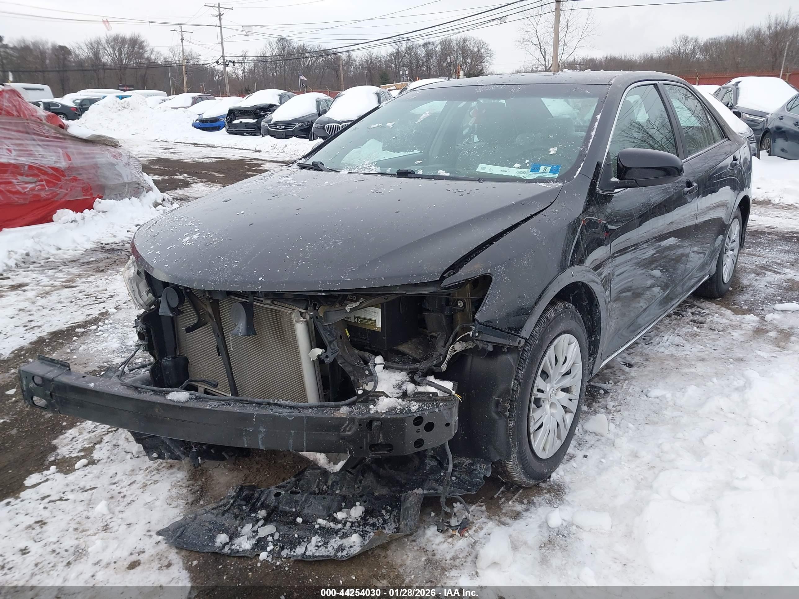 TOYOTA CAMRY image 6