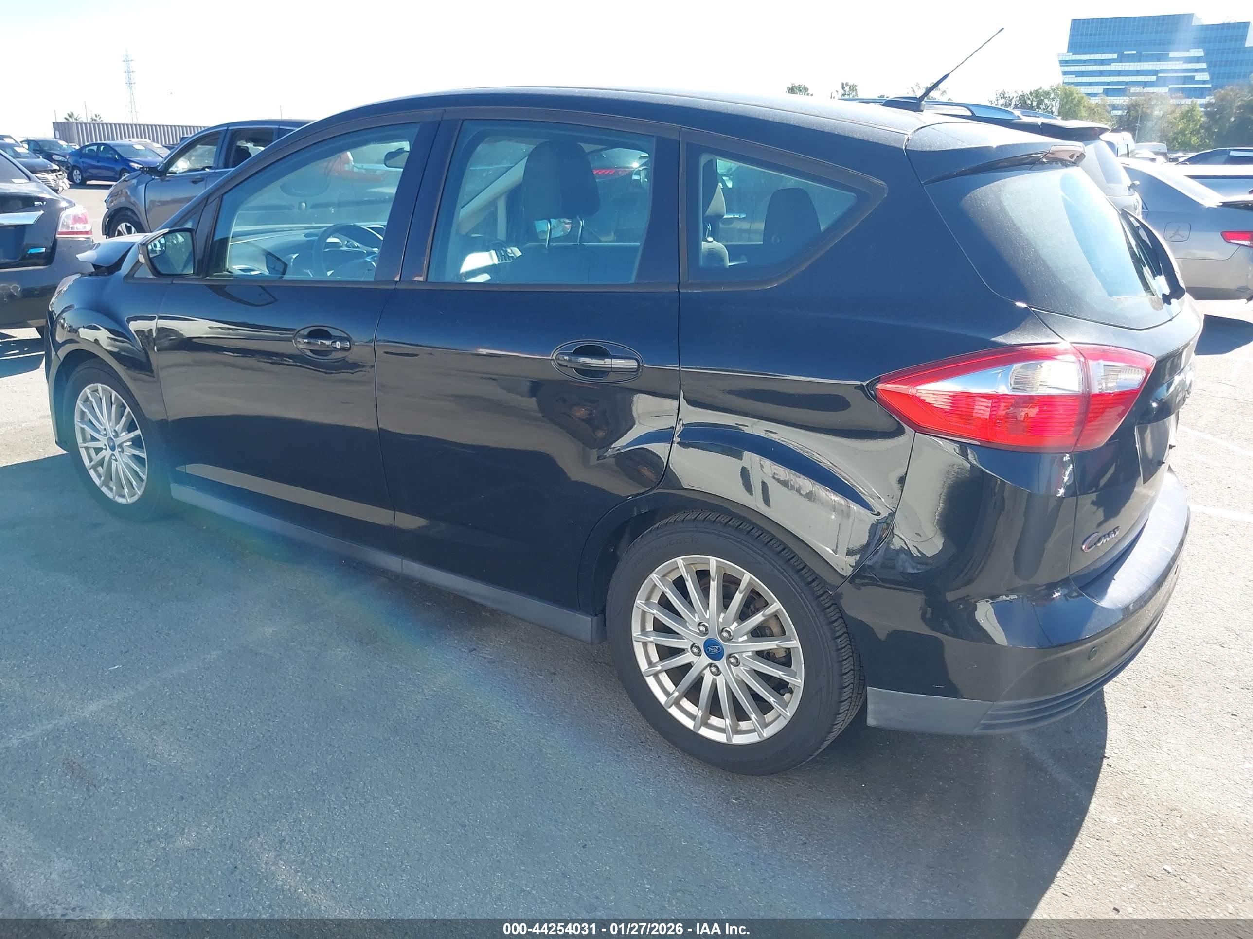 FORD C-MAX image 3