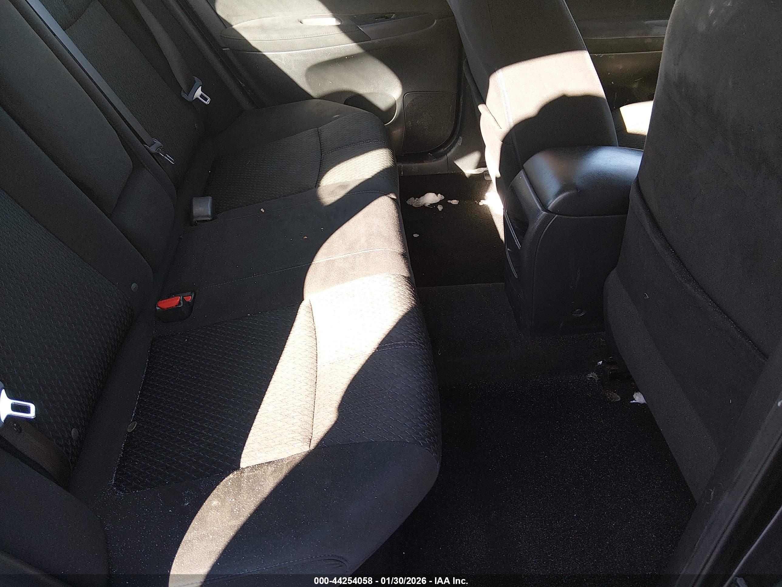 NISSAN SENTRA image 8