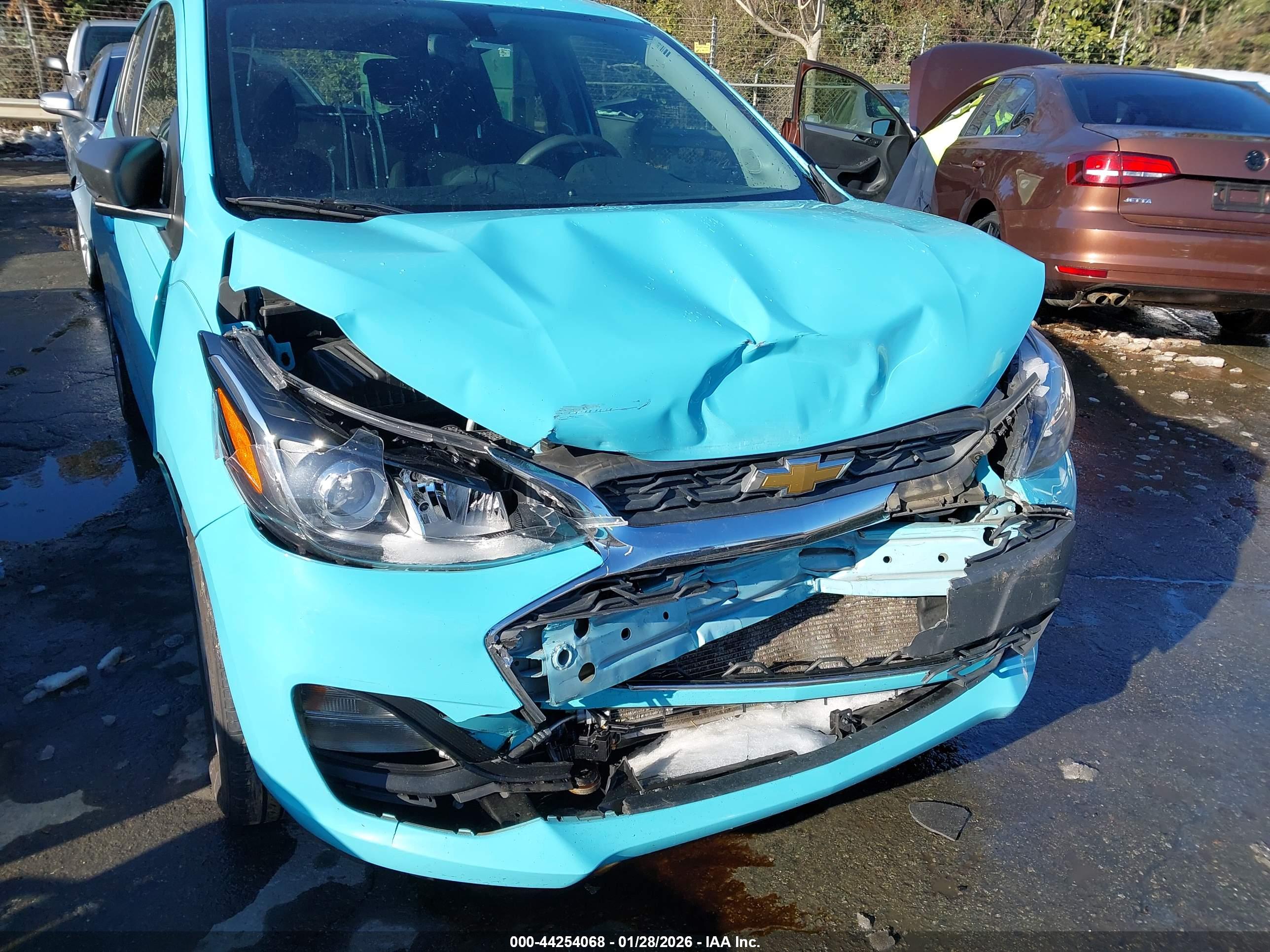 CHEVROLET SPARK image 6
