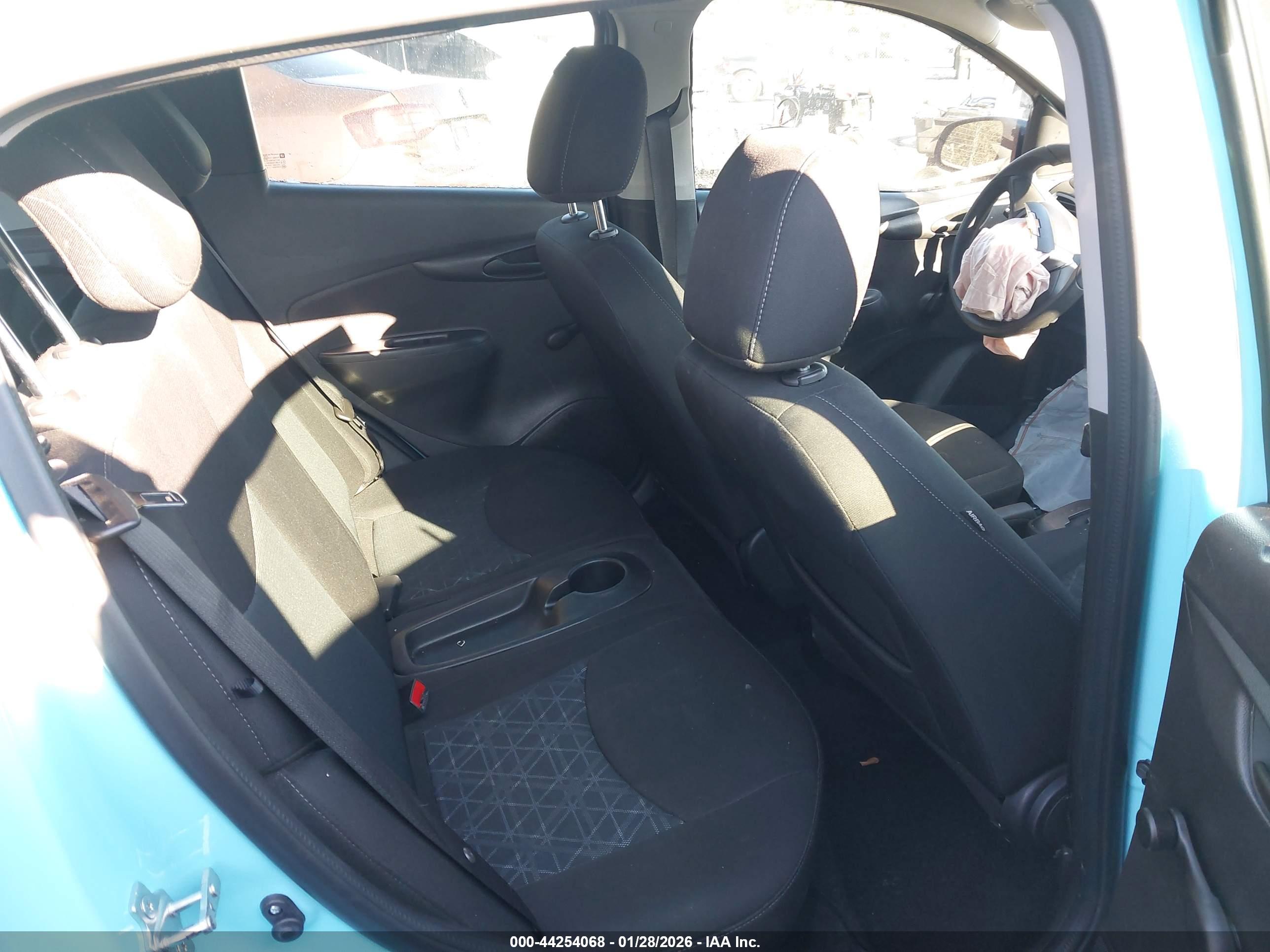 CHEVROLET SPARK image 8