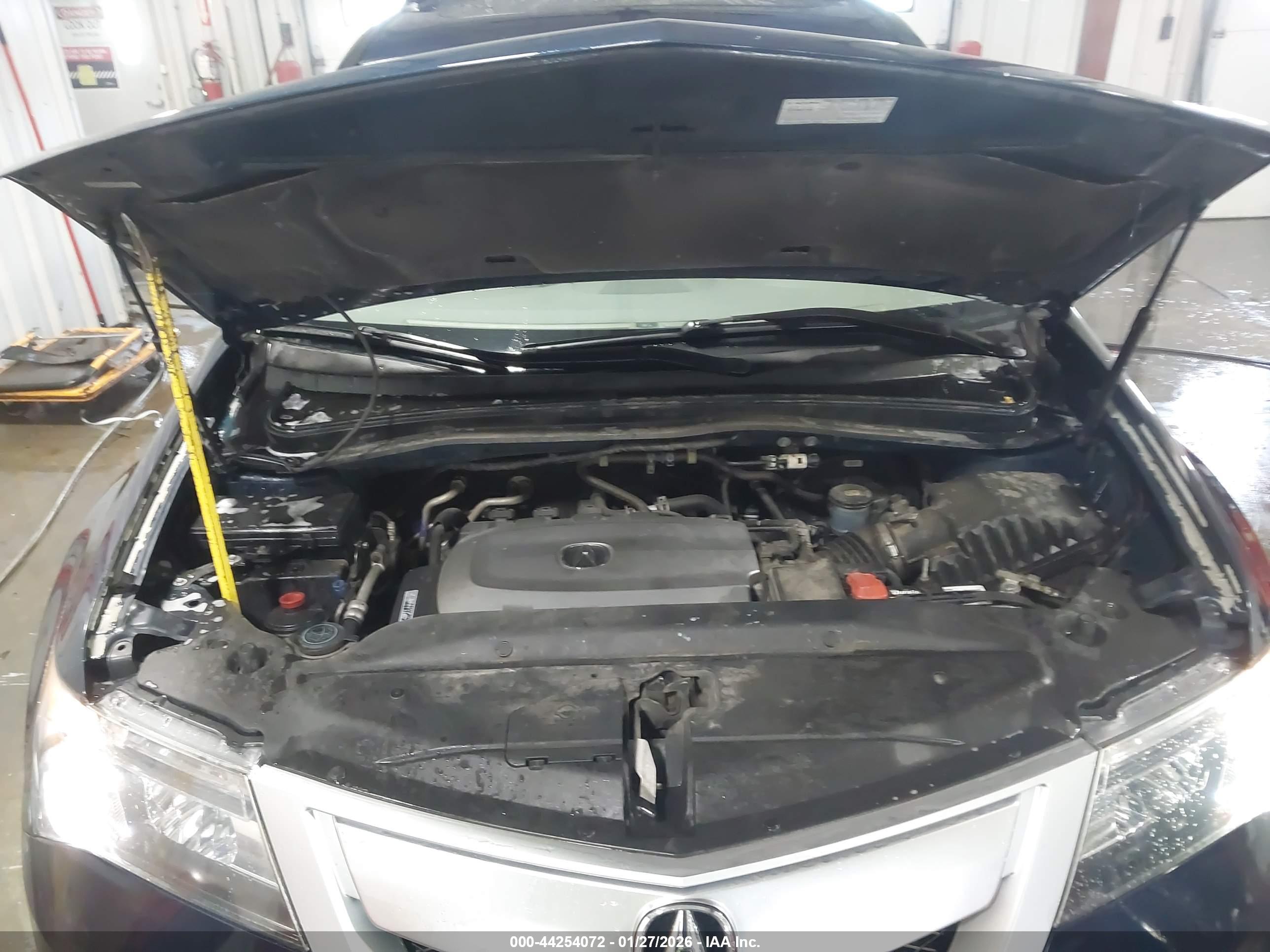 ACURA MDX image 10