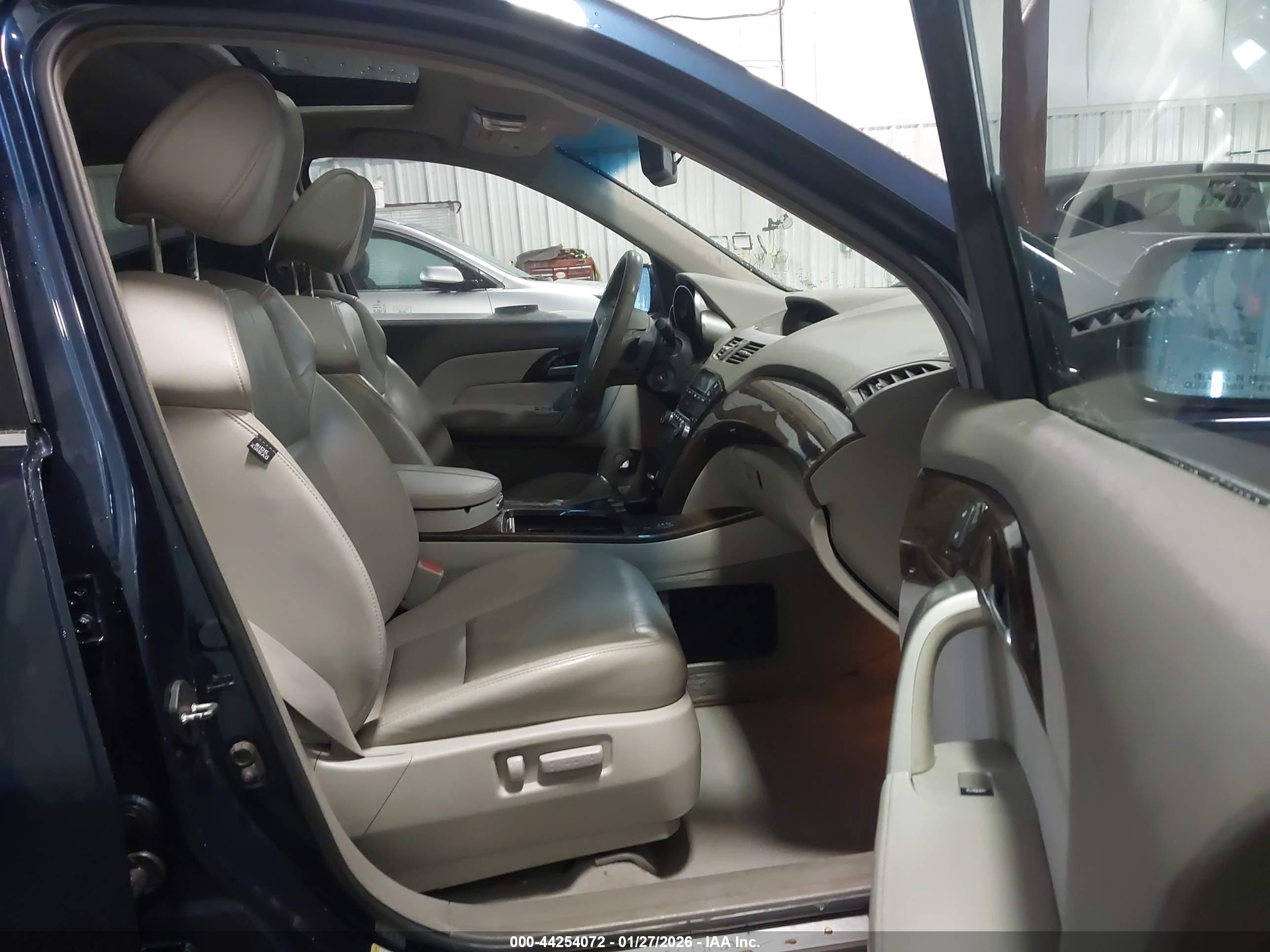 ACURA MDX image 5