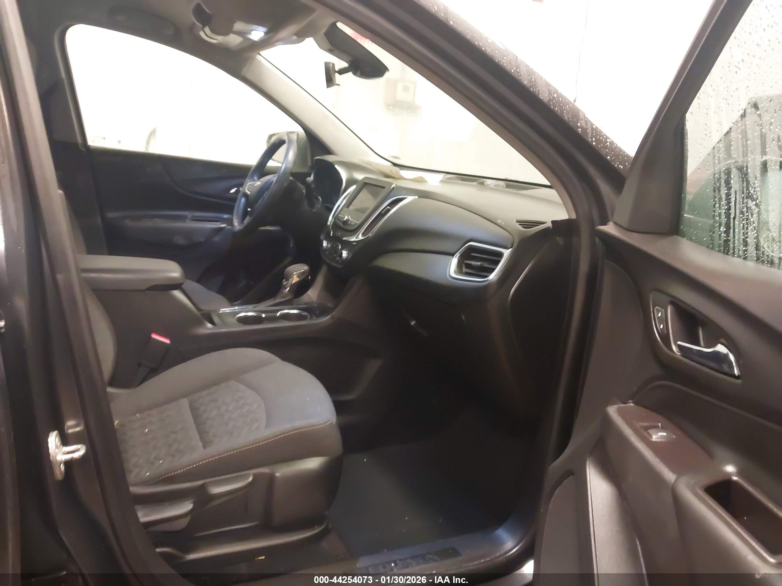 CHEVROLET EQUINOX image 5
