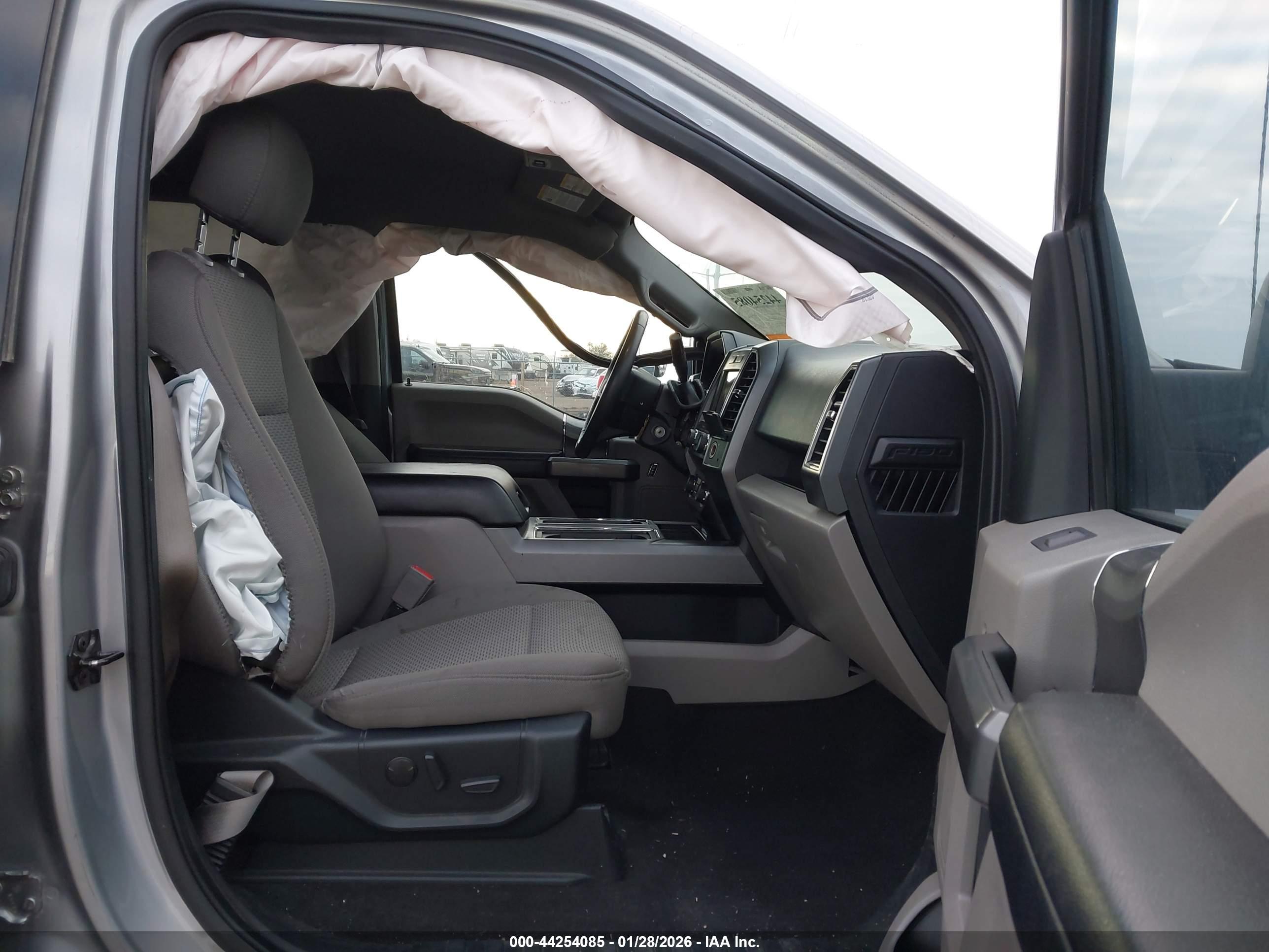 FORD F-150 image 5