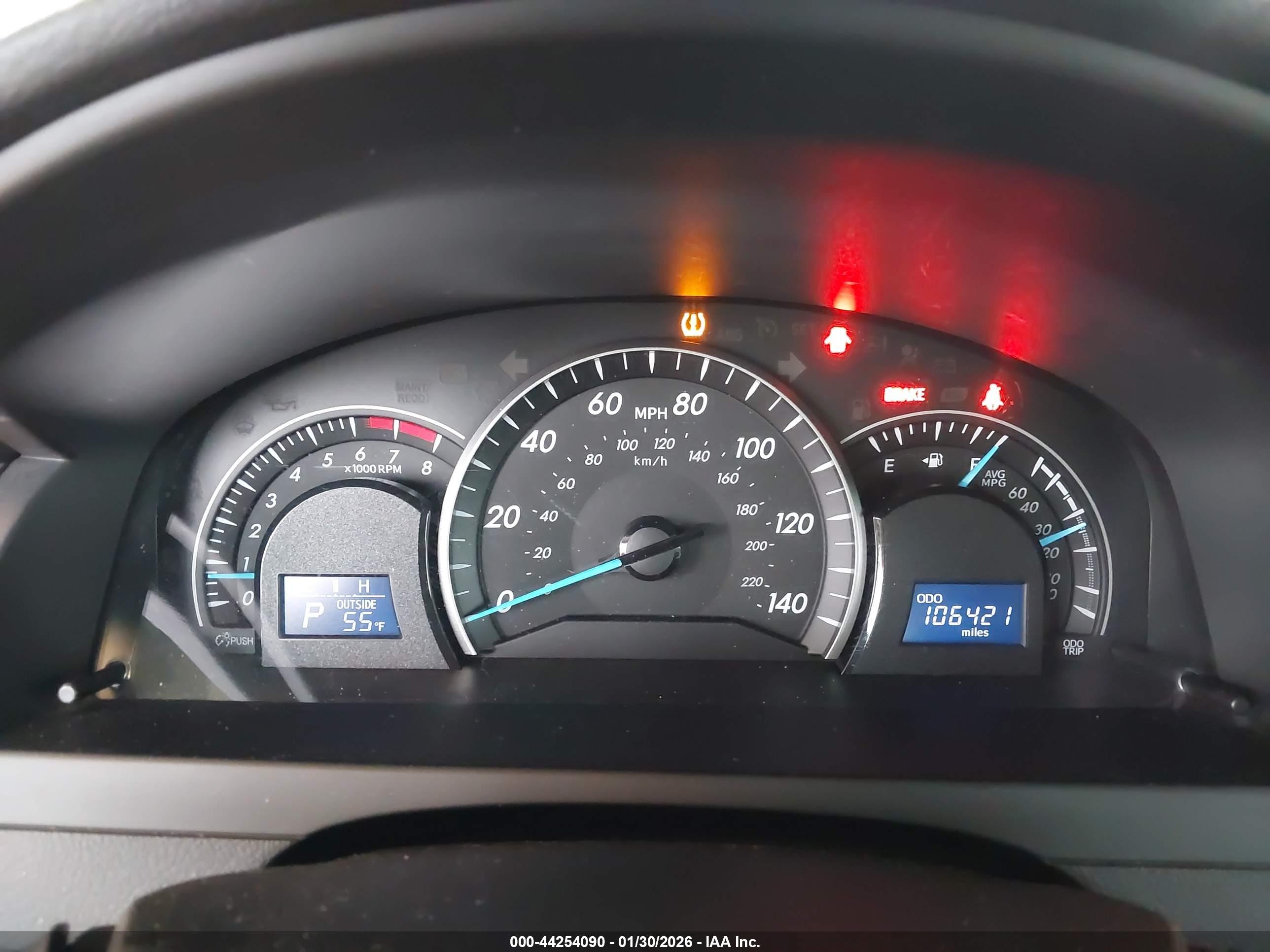TOYOTA CAMRY image 7