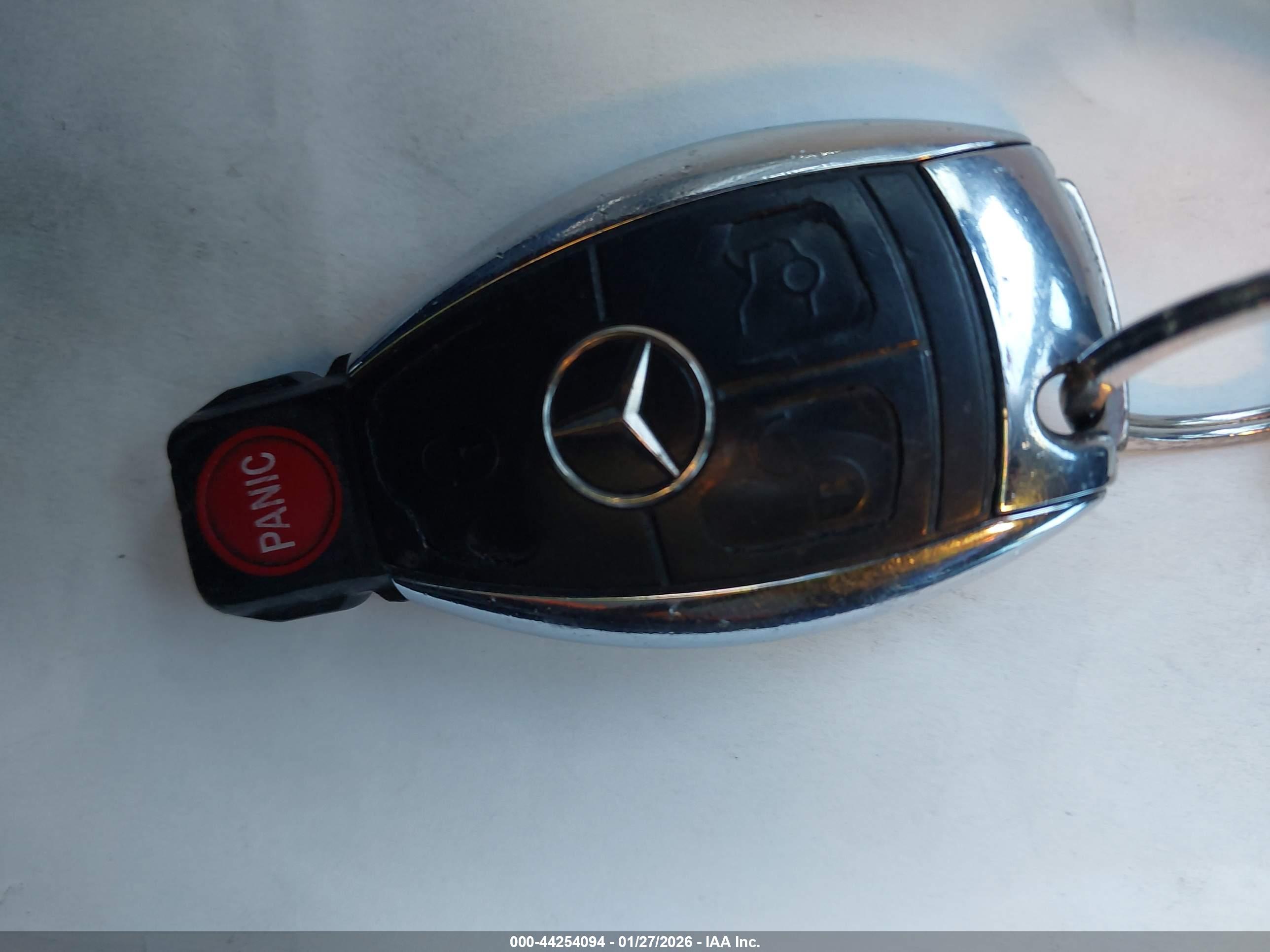 MERCEDES-BENZ C image 11