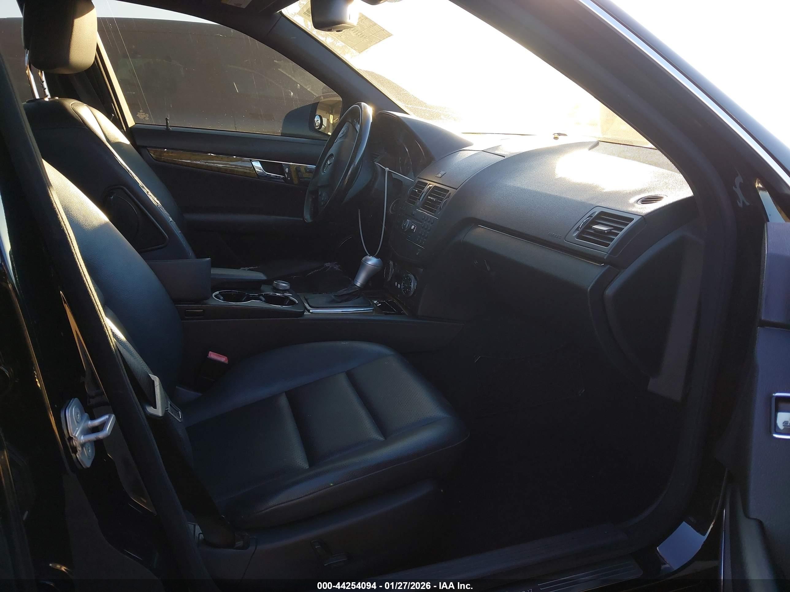 MERCEDES-BENZ C image 5