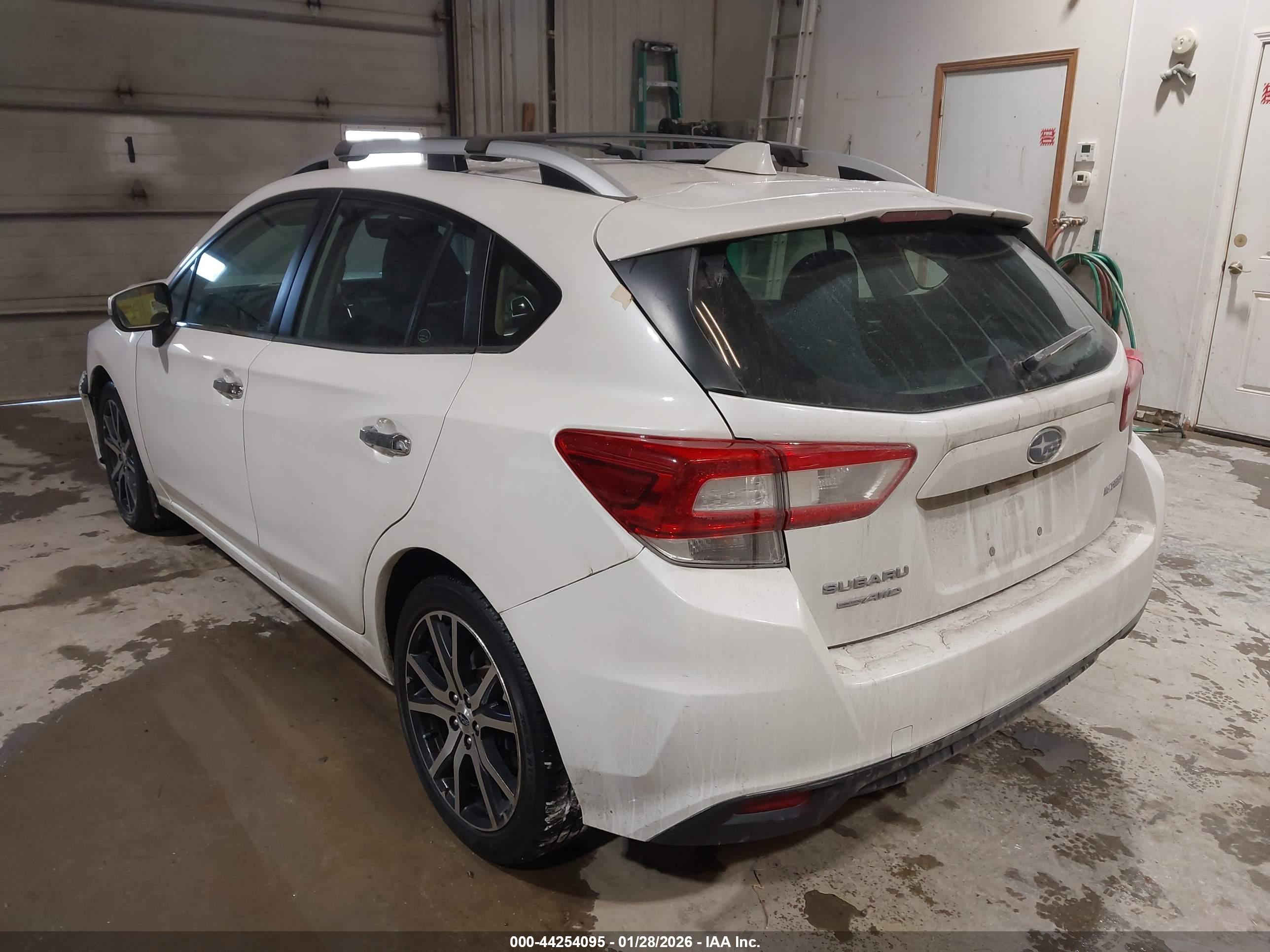 SUBARU IMPREZA image 3