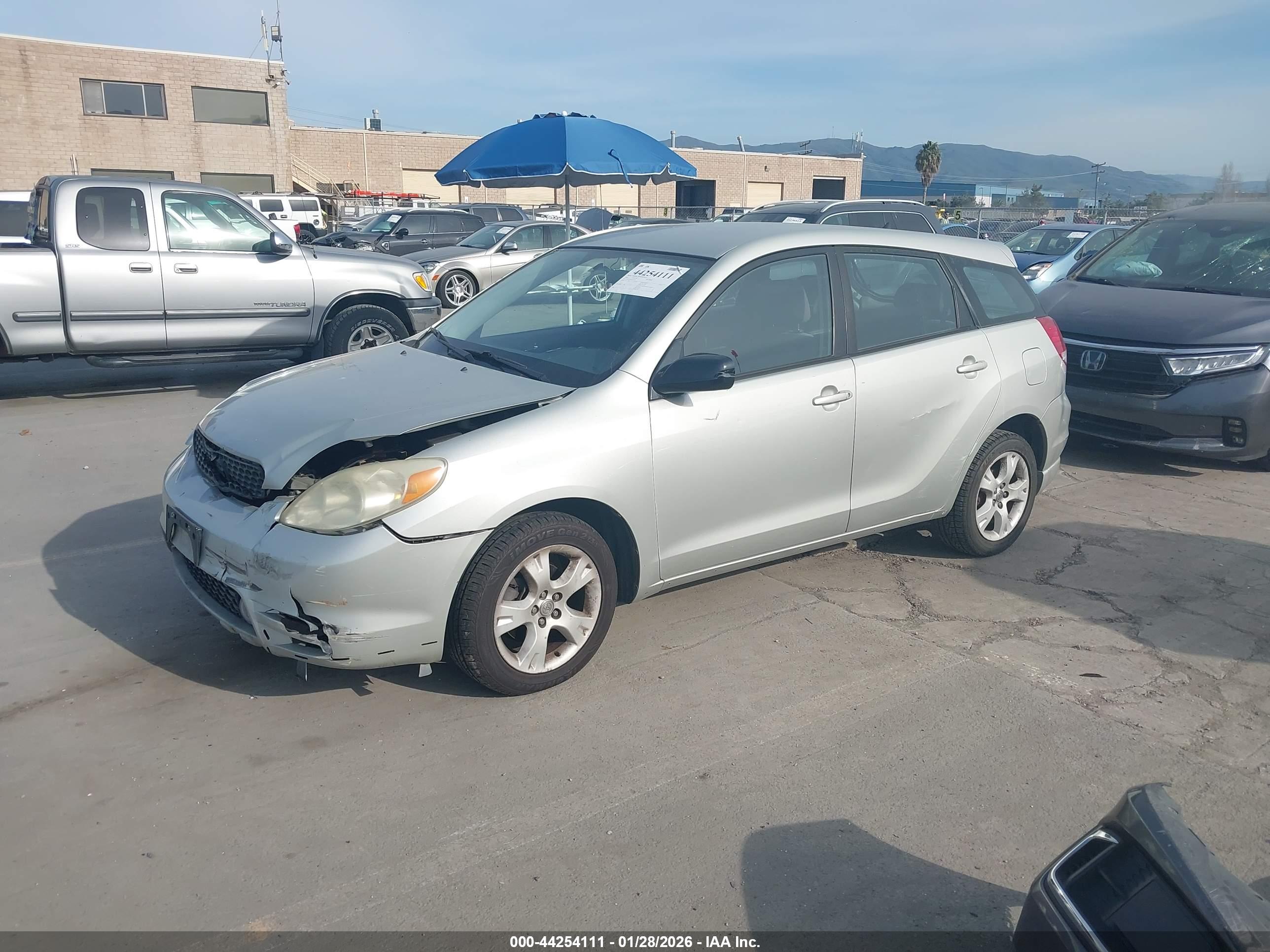 TOYOTA MATRIX image 2