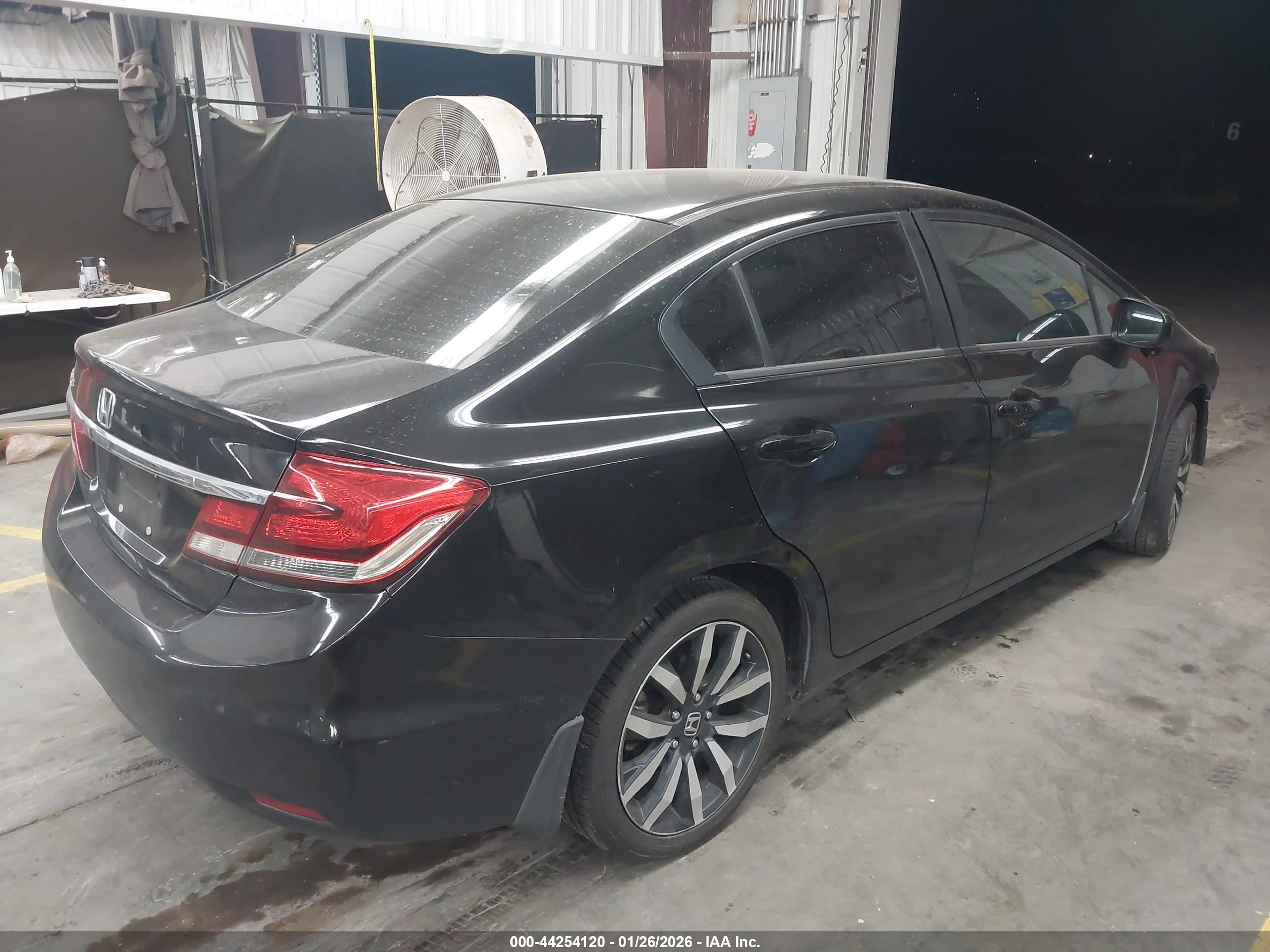 HONDA CIVIC image 4