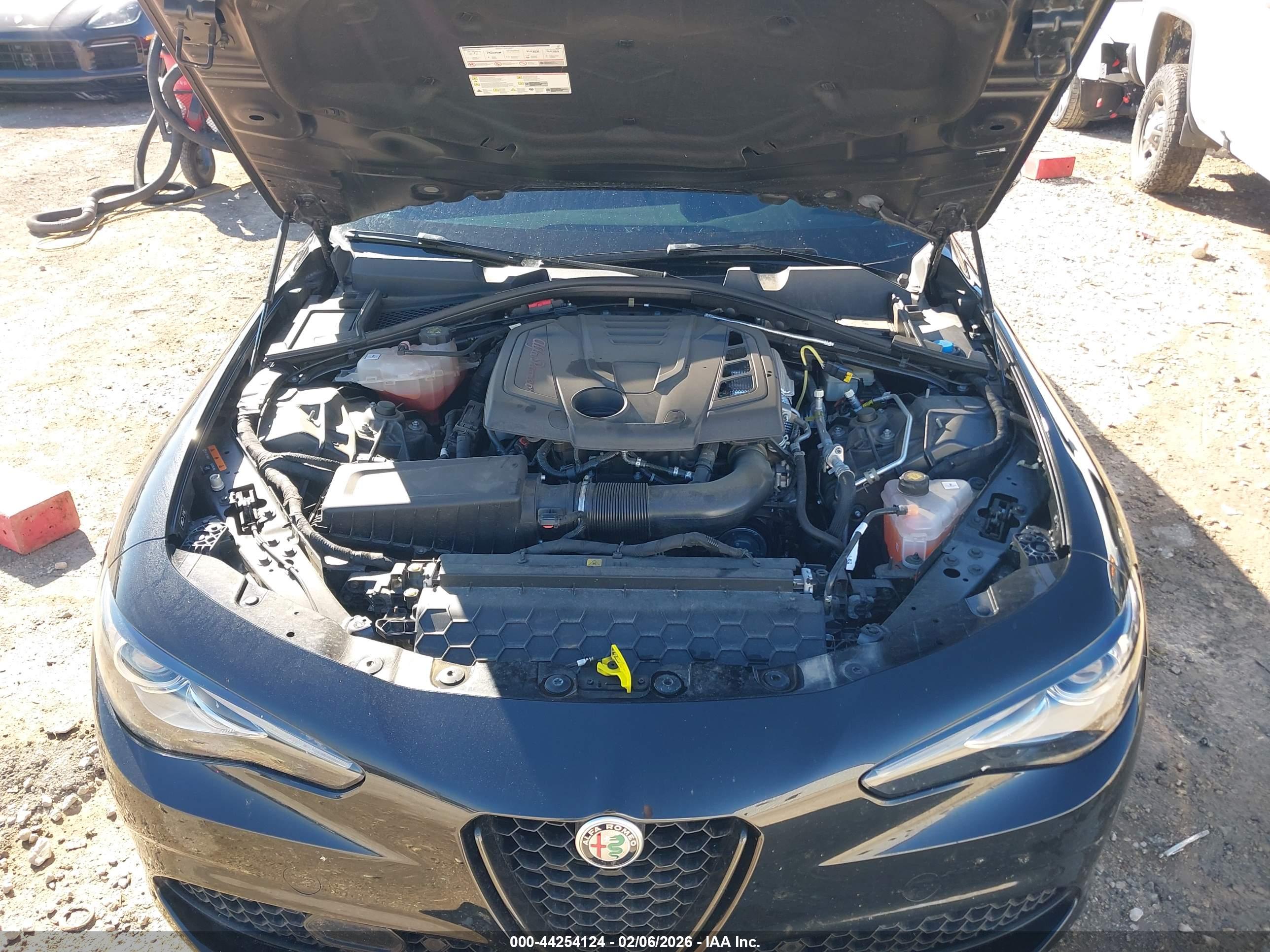 ALFA ROMEO image 10