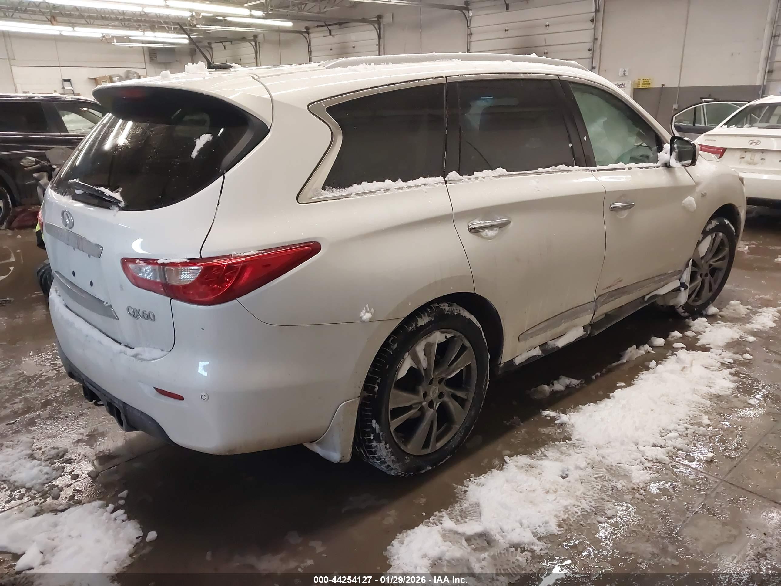 INFINITI QX60 image 4