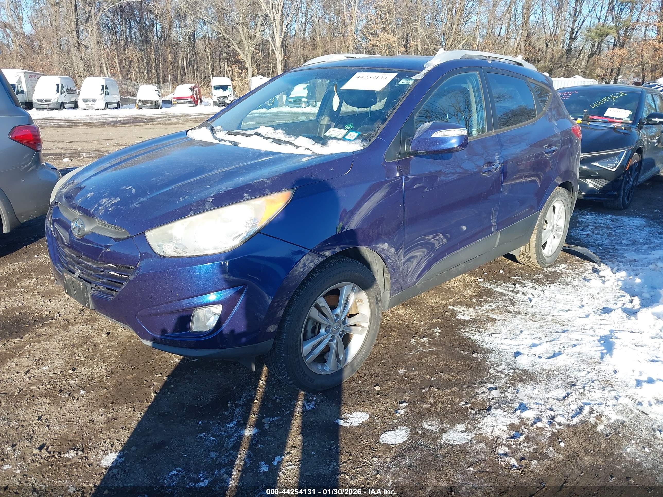 HYUNDAI TUCSON image 2