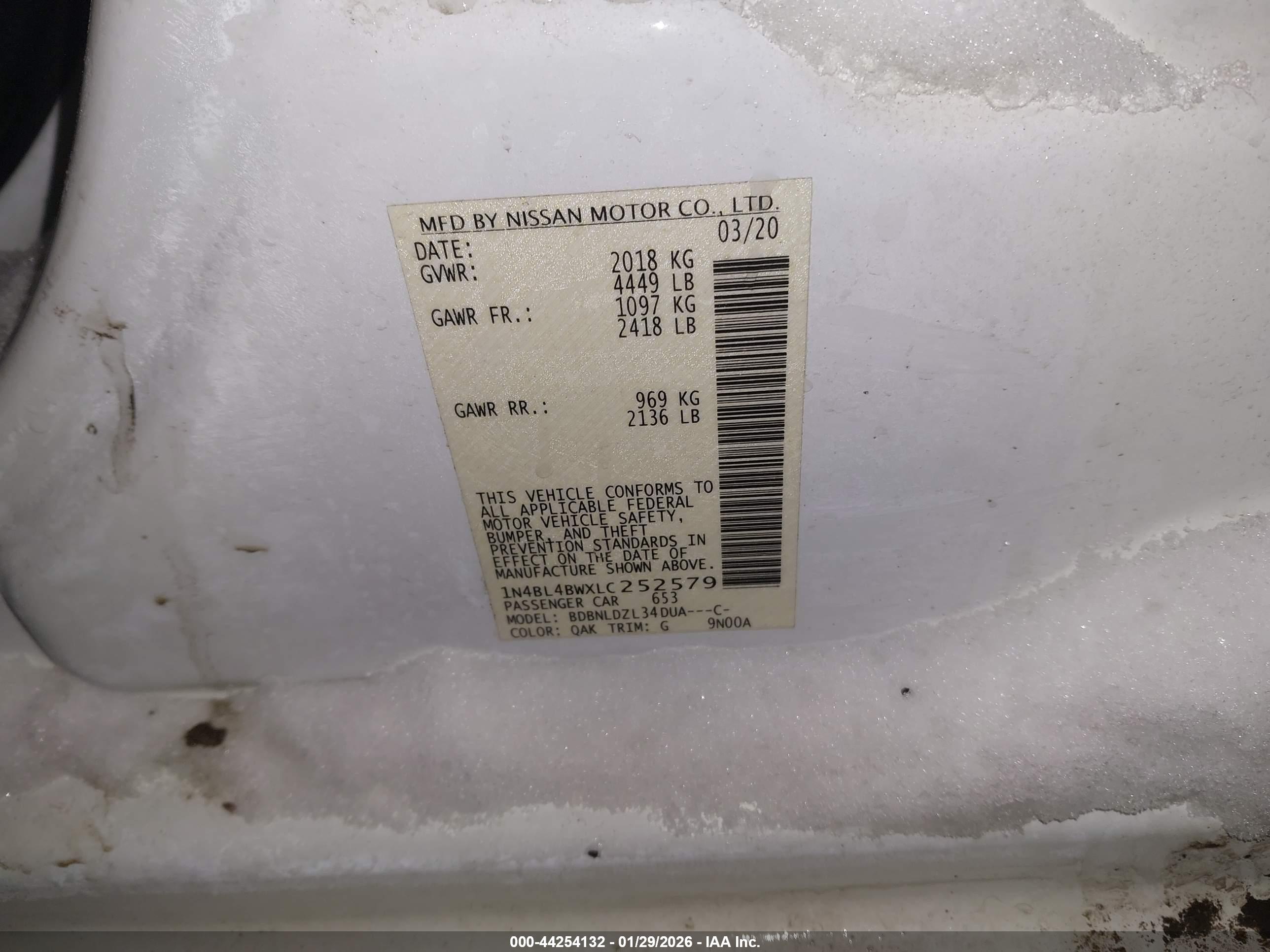 NISSAN ALTIMA image 9