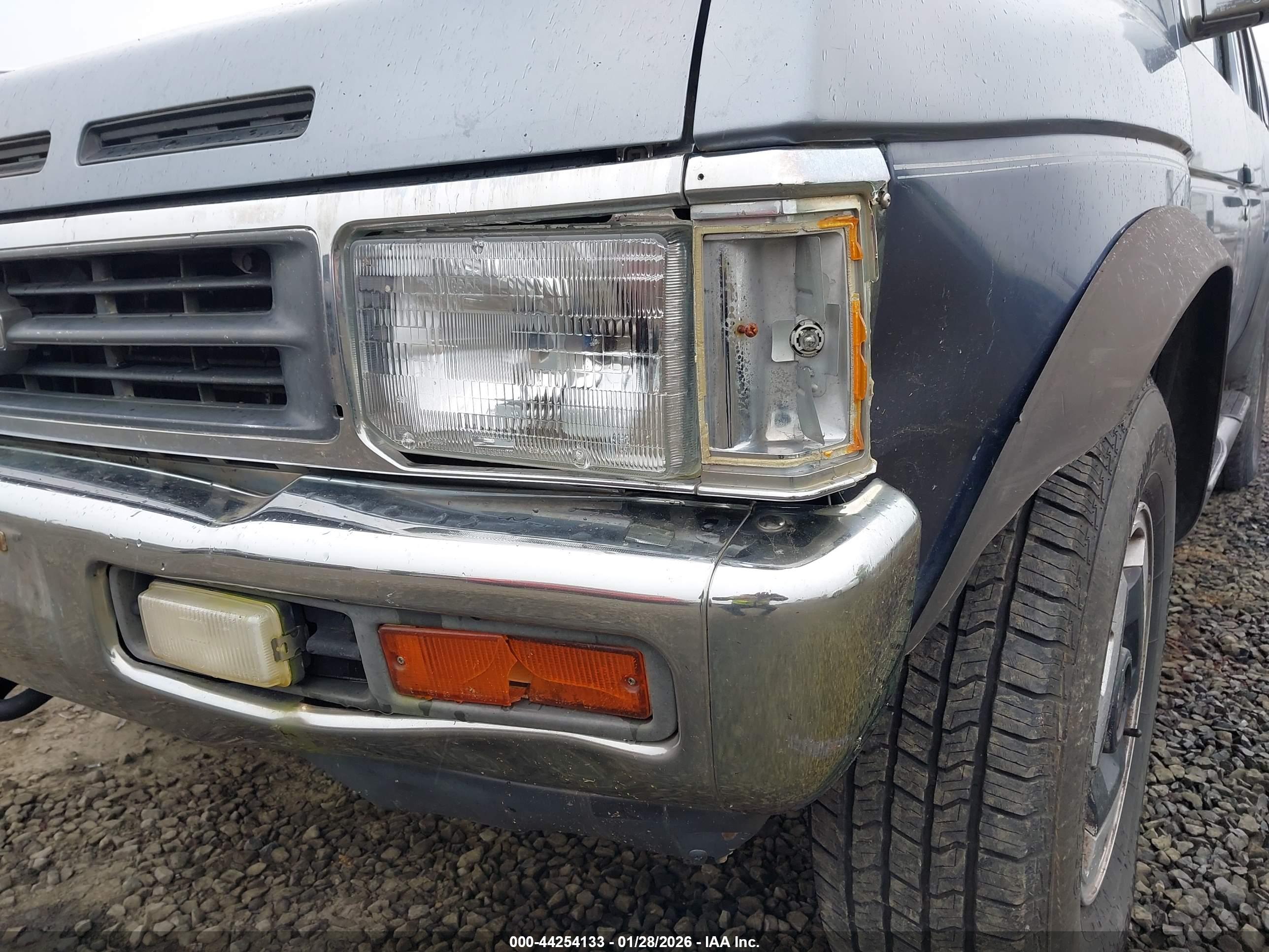 NISSAN PATHFINDER image 6