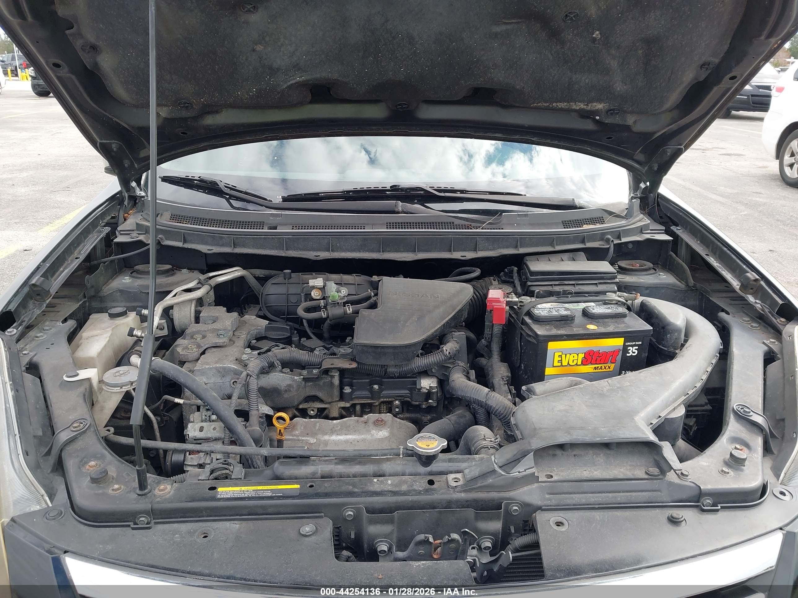 NISSAN ROGUE image 10